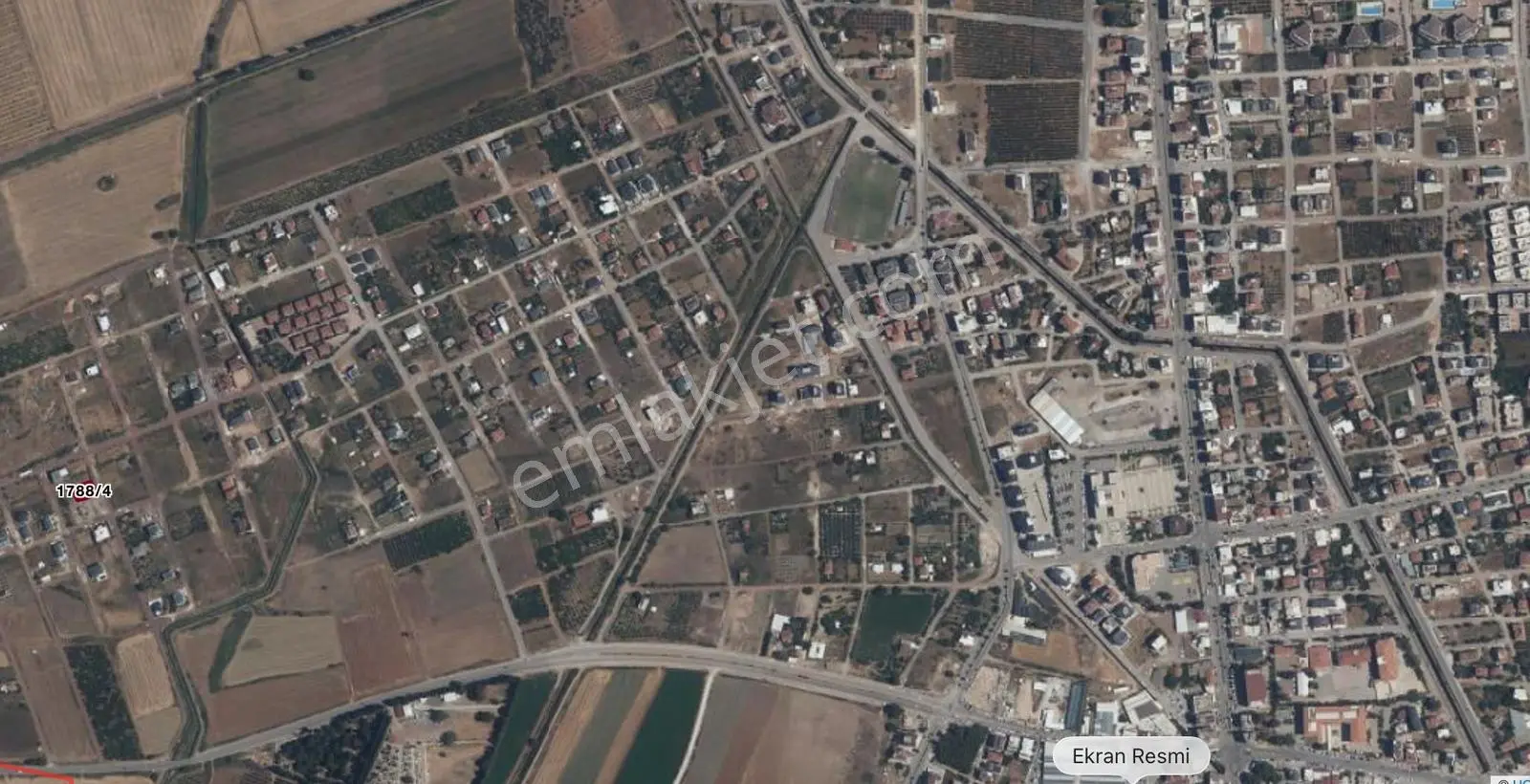 Usta Gayrimenkul'den Satılık Yeniköy'de 410 M2 Villa Arsası — fotoğraf 3