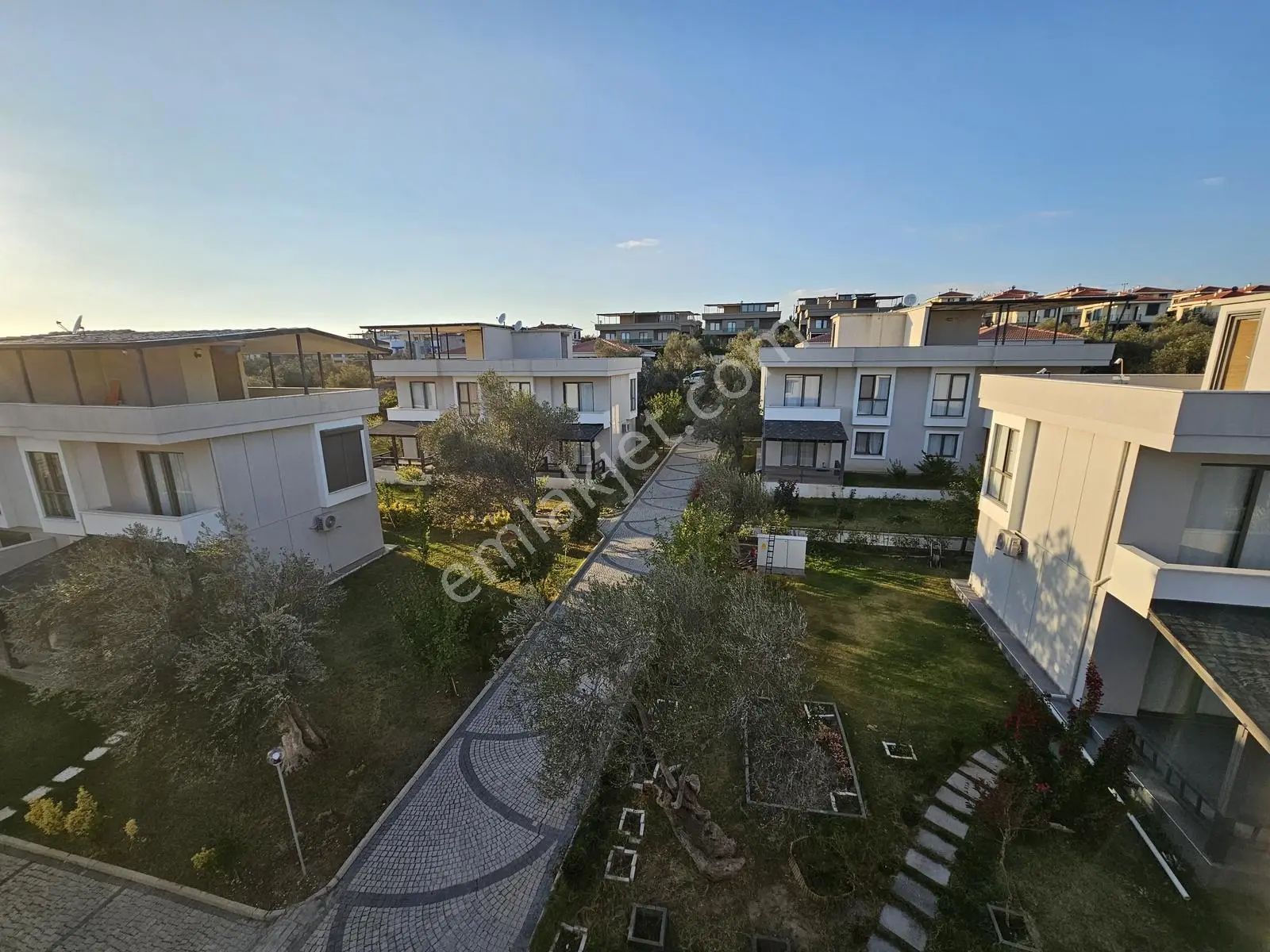 Onmax Karaağaç Bünül Sahilde 3+1 Site İçerisinde Satılık Villa — fotoğraf 7