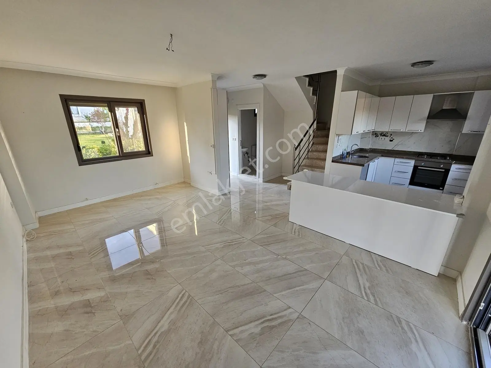 Onmax Karaağaç Bünül Sahilde 3+1 Site İçerisinde Satılık Villa — fotoğraf 11