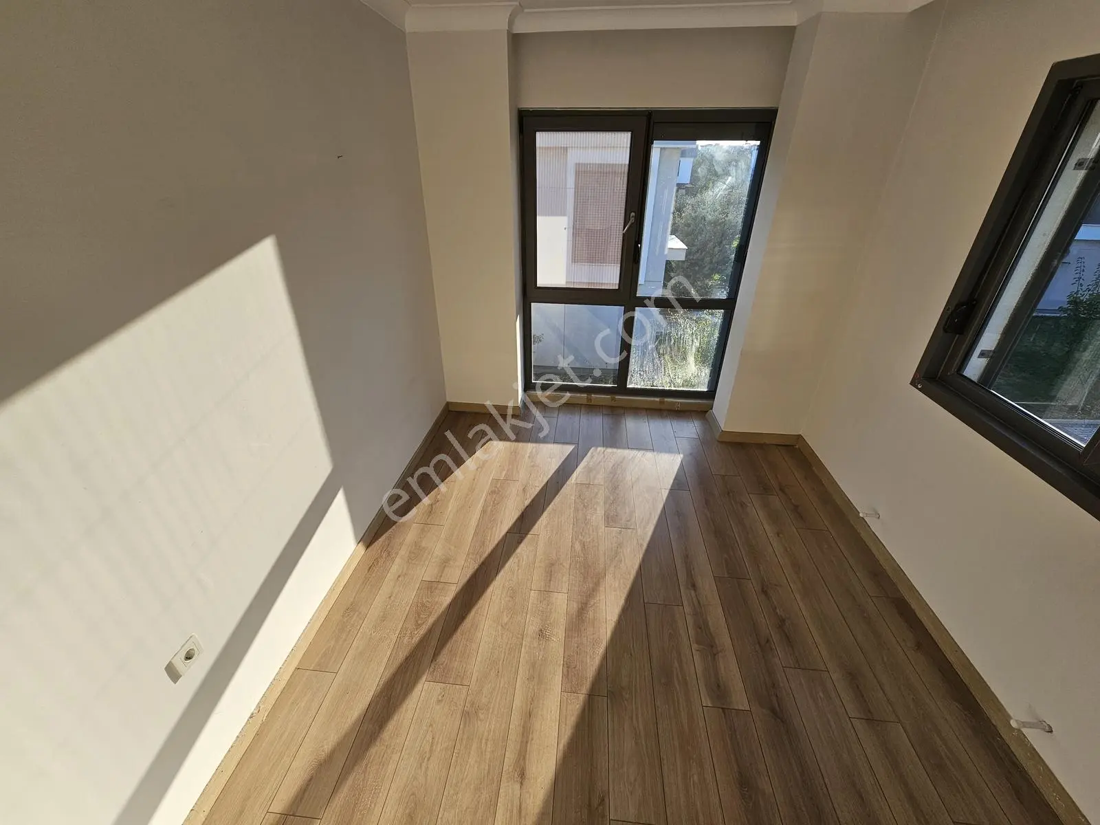 Onmax Karaağaç Bünül Sahilde 3+1 Site İçerisinde Satılık Villa — fotoğraf 27