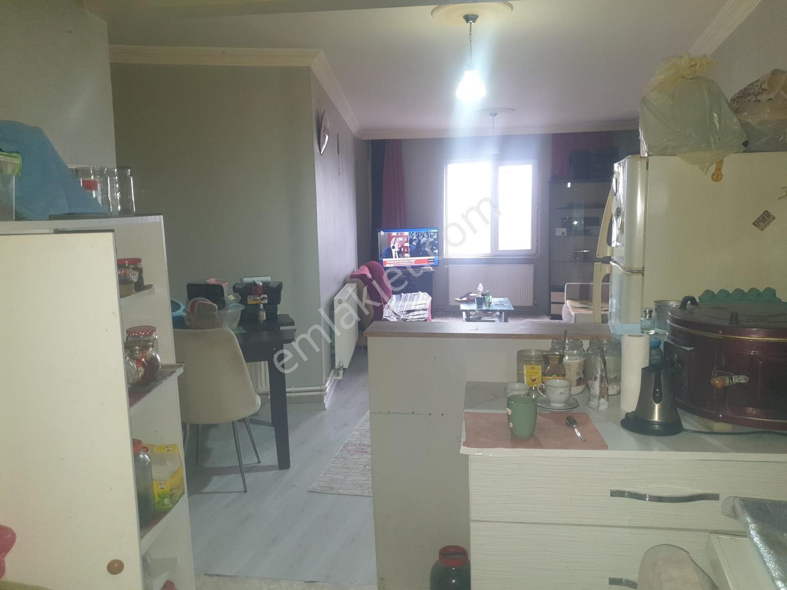 Lüleburgaz Yıldırım'da Okul Ve Çarşıya Yakın Satılık 2+0 Daire — fotoğraf 3