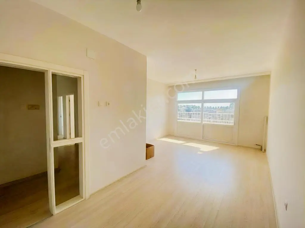 Ergün'den Silifke Cd. Üzeri 2+1 Dgazlı Asansörlü Fırsat Dairesi — fotoğraf 3