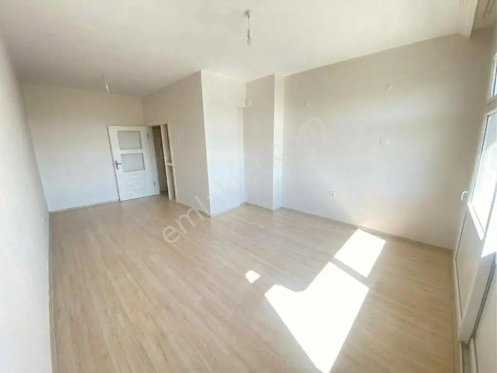Ergün'den Silifke Cd. Üzeri 2+1 Dgazlı Asansörlü Fırsat Dairesi — fotoğraf 22