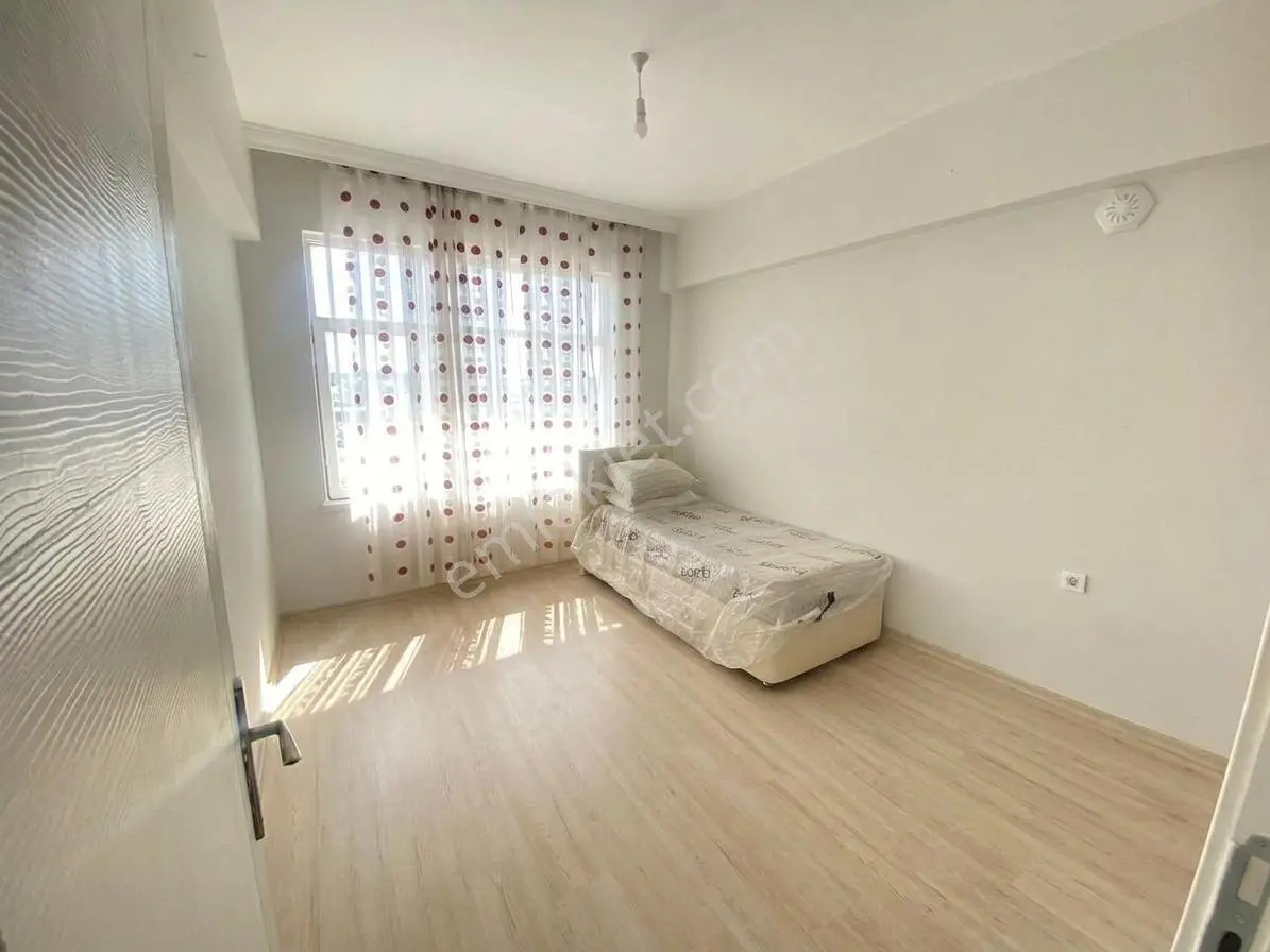 Ergün'den Silifke Cd. Üzeri 2+1 Dgazlı Asansörlü Fırsat Dairesi — fotoğraf 25