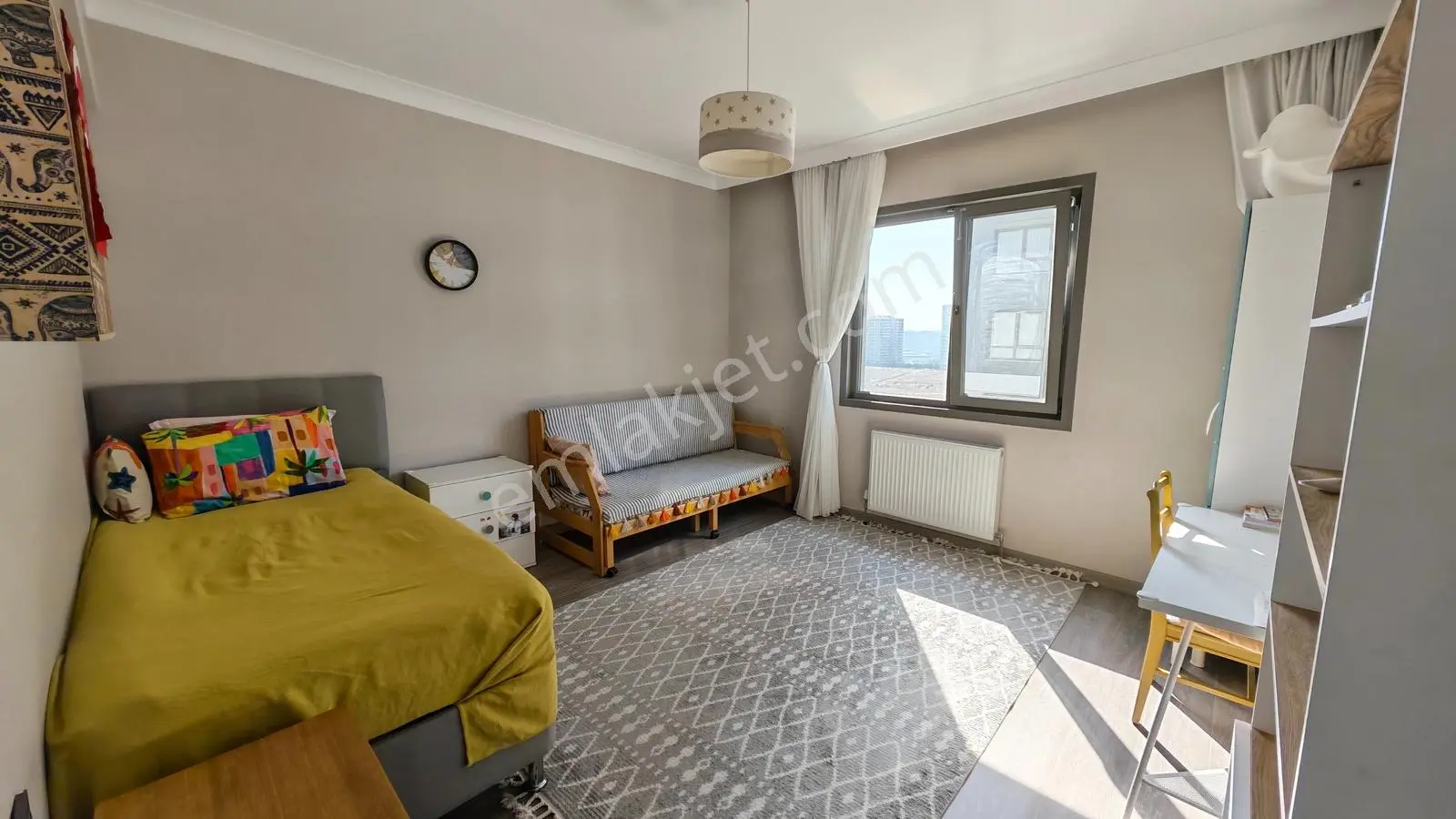 Yenimahalle Cumhuriyet Mah. De Havuzlu Sitede 4+1 Satılık Daire — fotoğraf 7