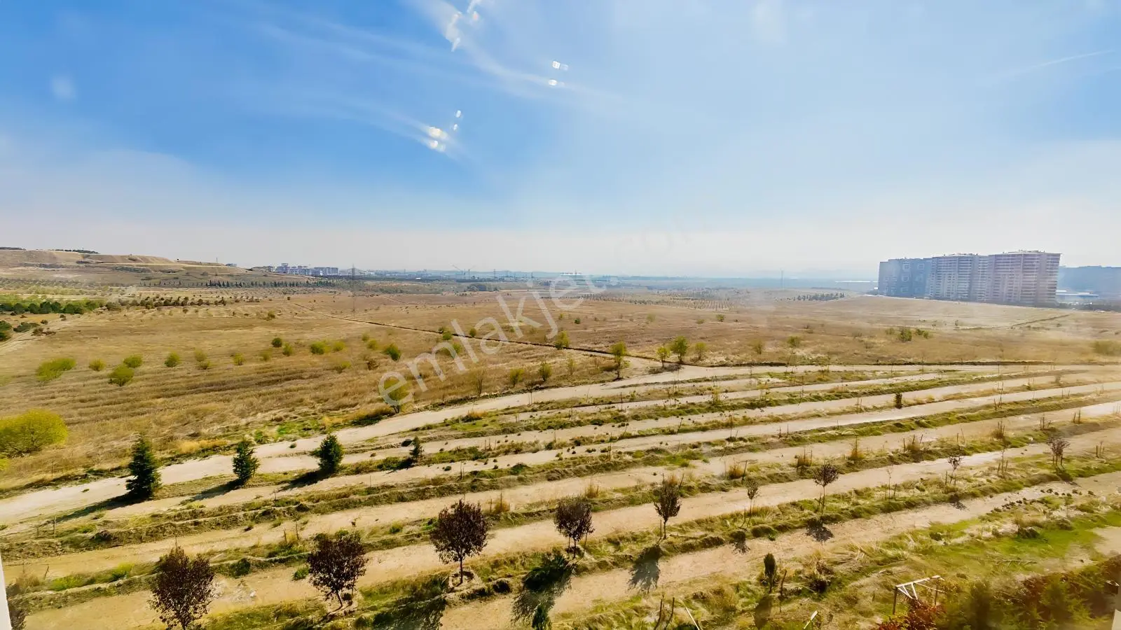Yenimahalle Cumhuriyet Mah. De Havuzlu Sitede 4+1 Satılık Daire — fotoğraf 19
