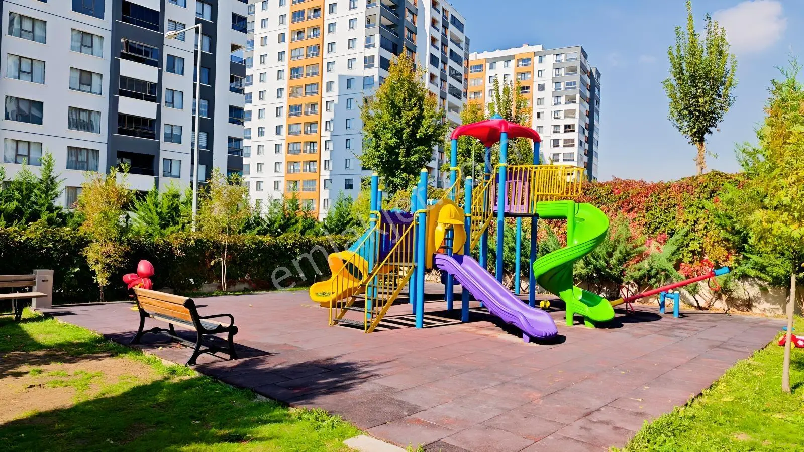 Yenimahalle Cumhuriyet Mah. De Havuzlu Sitede 4+1 Satılık Daire — fotoğraf 35