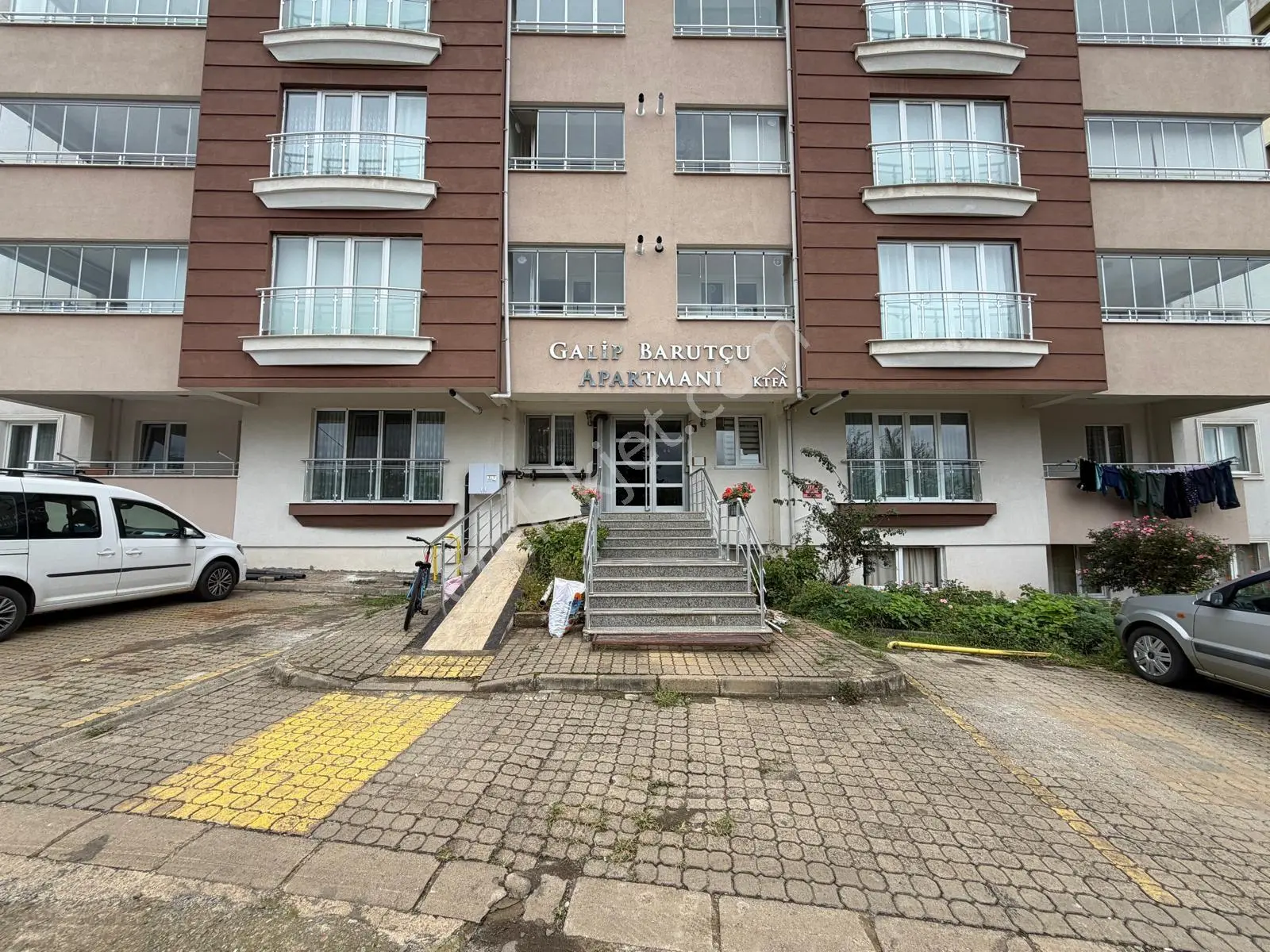 Mabel'den Galip Barutçu Apt. Satılık 3+1 170 M2 Geniş Daire — fotoğraf 31