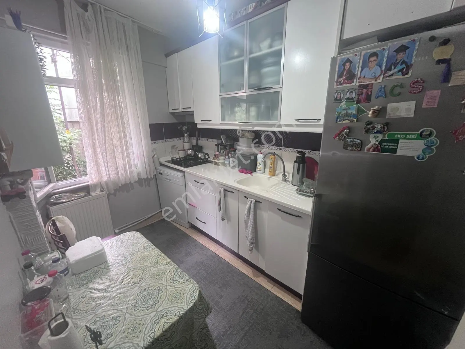 Söğütlü Çeşme'de 2,5+1 85m2 Geniş Ferah Arakat Daire — fotoğraf 8