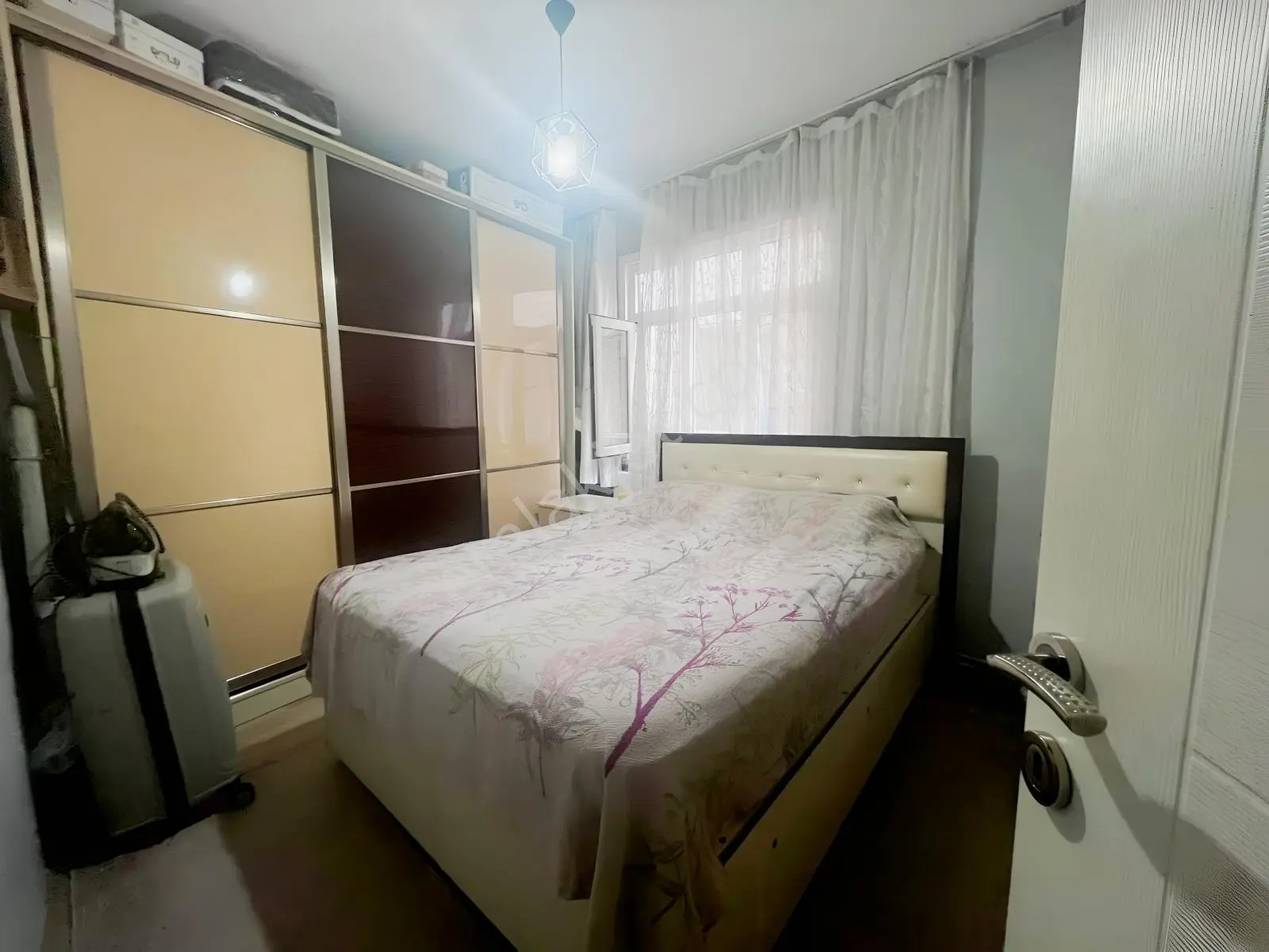 Söğütlü Çeşme'de 2,5+1 85m2 Geniş Ferah Arakat Daire — fotoğraf 14