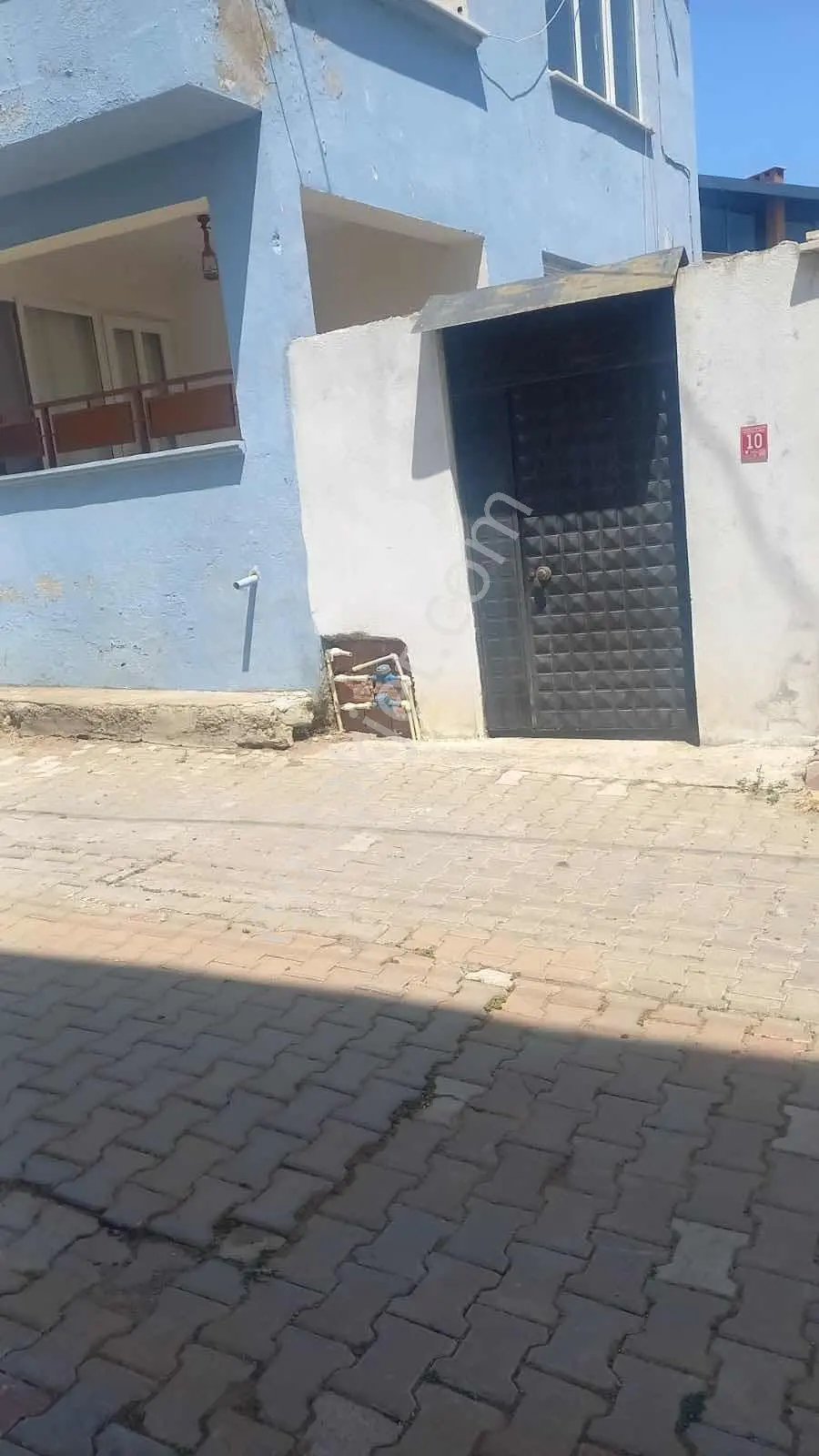 Akçay Coşgun Emlaktan Kızılkeçilide Full Apartman Fırsatı — fotoğraf 3
