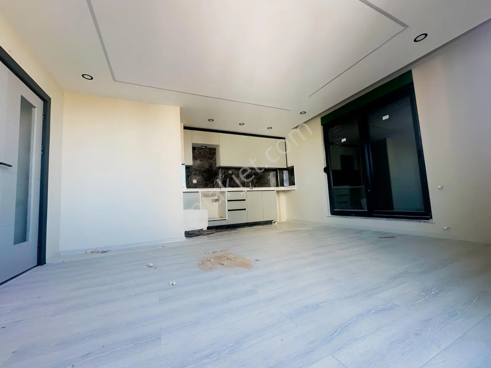 Fevziçakmak Mah.sıfır 3.kat 1+1 75 M² Asansörlü Daire — fotoğraf 13
