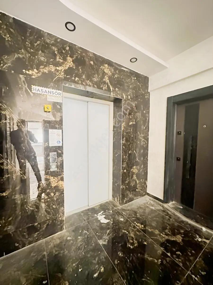 Fevziçakmak Mah.sıfır 3.kat 1+1 75 M² Asansörlü Daire — fotoğraf 15