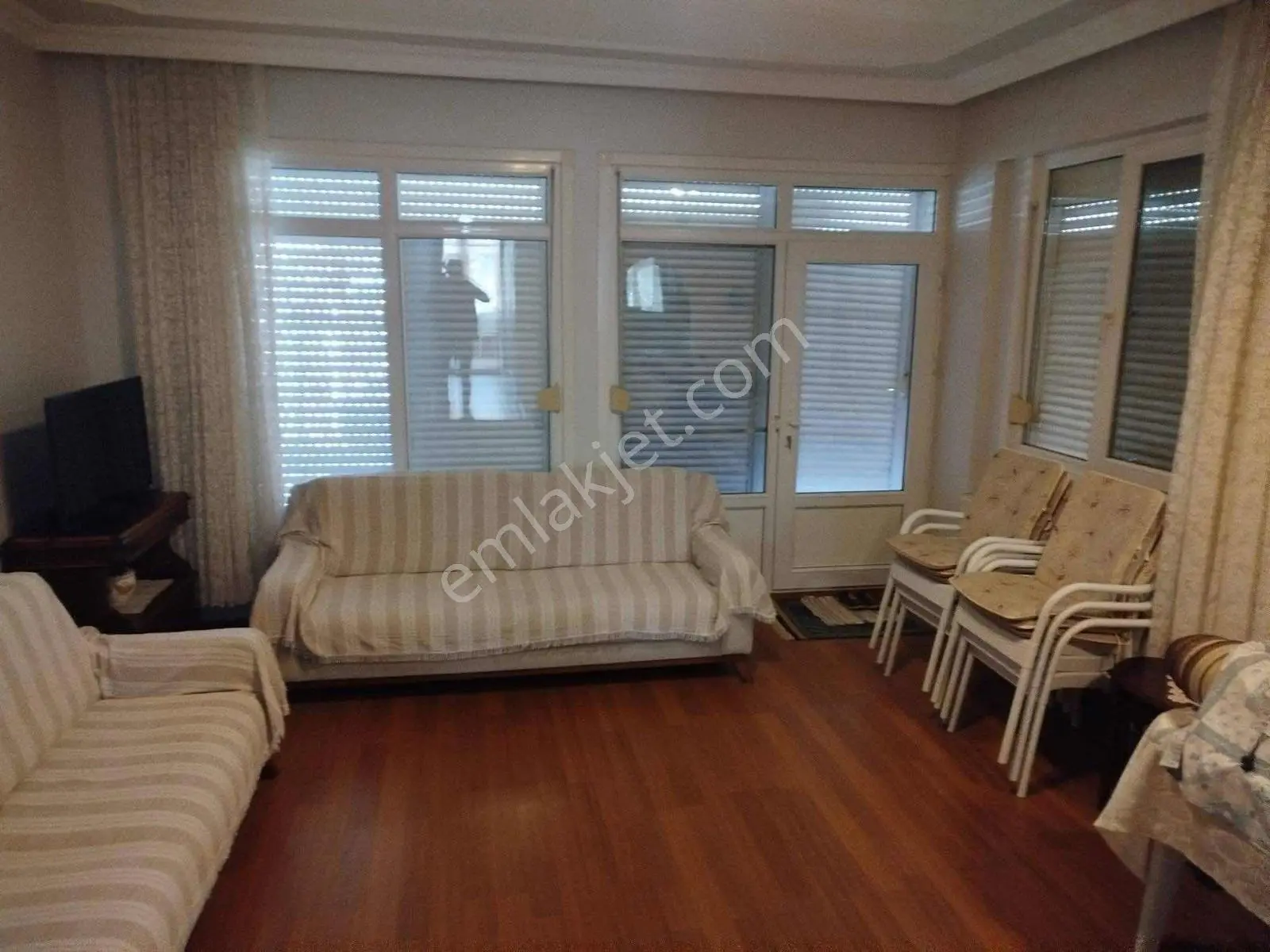 Akçay Coşgun Emlak'tan Denize 300m Site İçerisinde Havuzlu Villa — fotoğraf 4