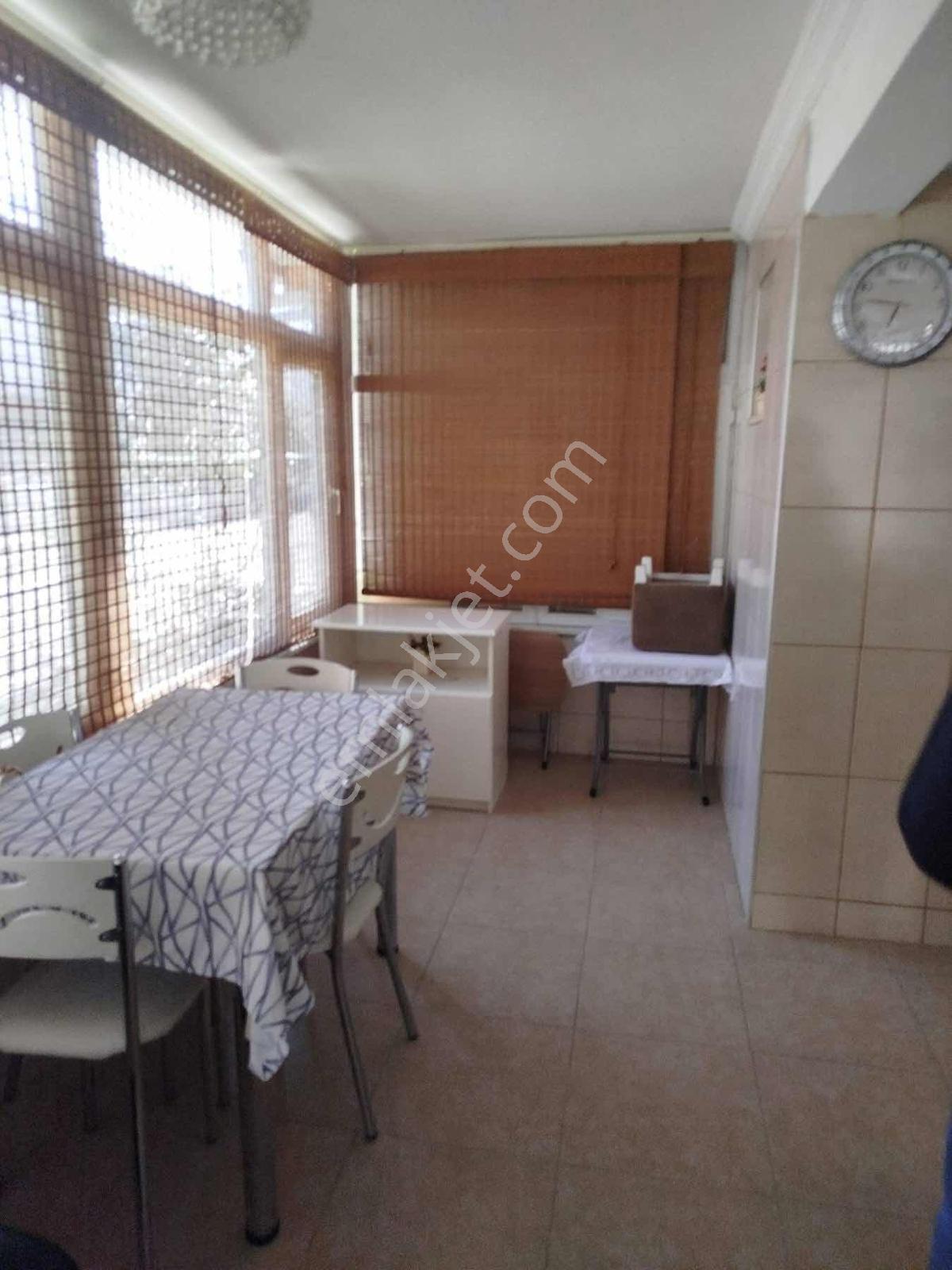 Akçay Coşgun Emlak'tan Denize 300m Site İçerisinde Havuzlu Villa — fotoğraf 7