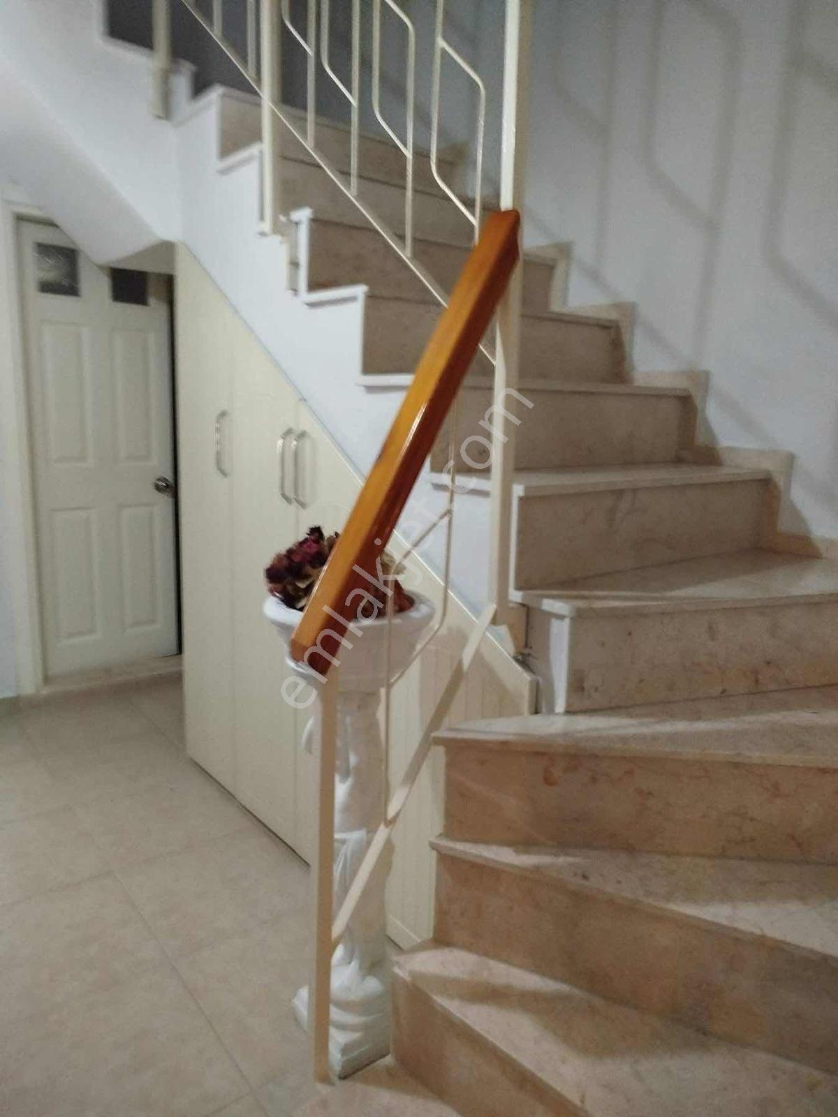 Akçay Coşgun Emlak'tan Denize 300m Site İçerisinde Havuzlu Villa — fotoğraf 12