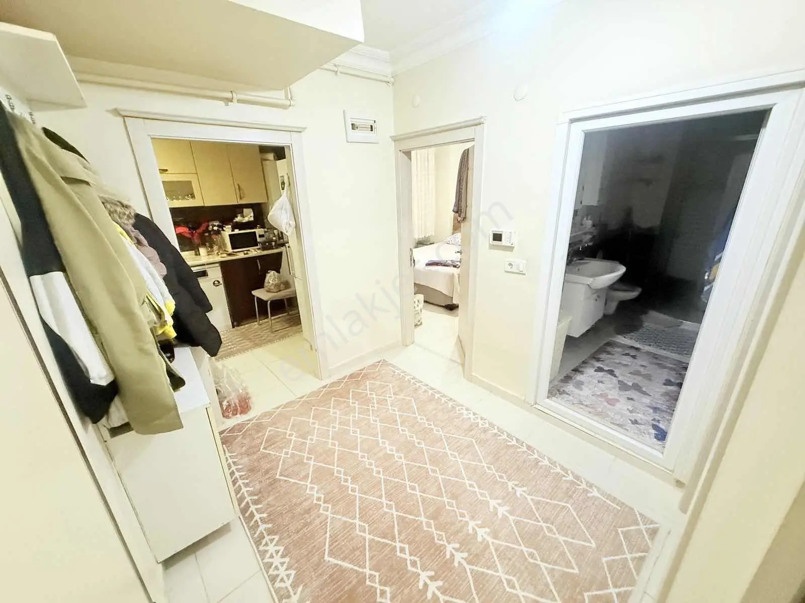 Demir İnşaat'tan İ.paşa Mah Tramvaya Yakın 2+1 100 M2 Bahçe Kat — fotoğraf 8