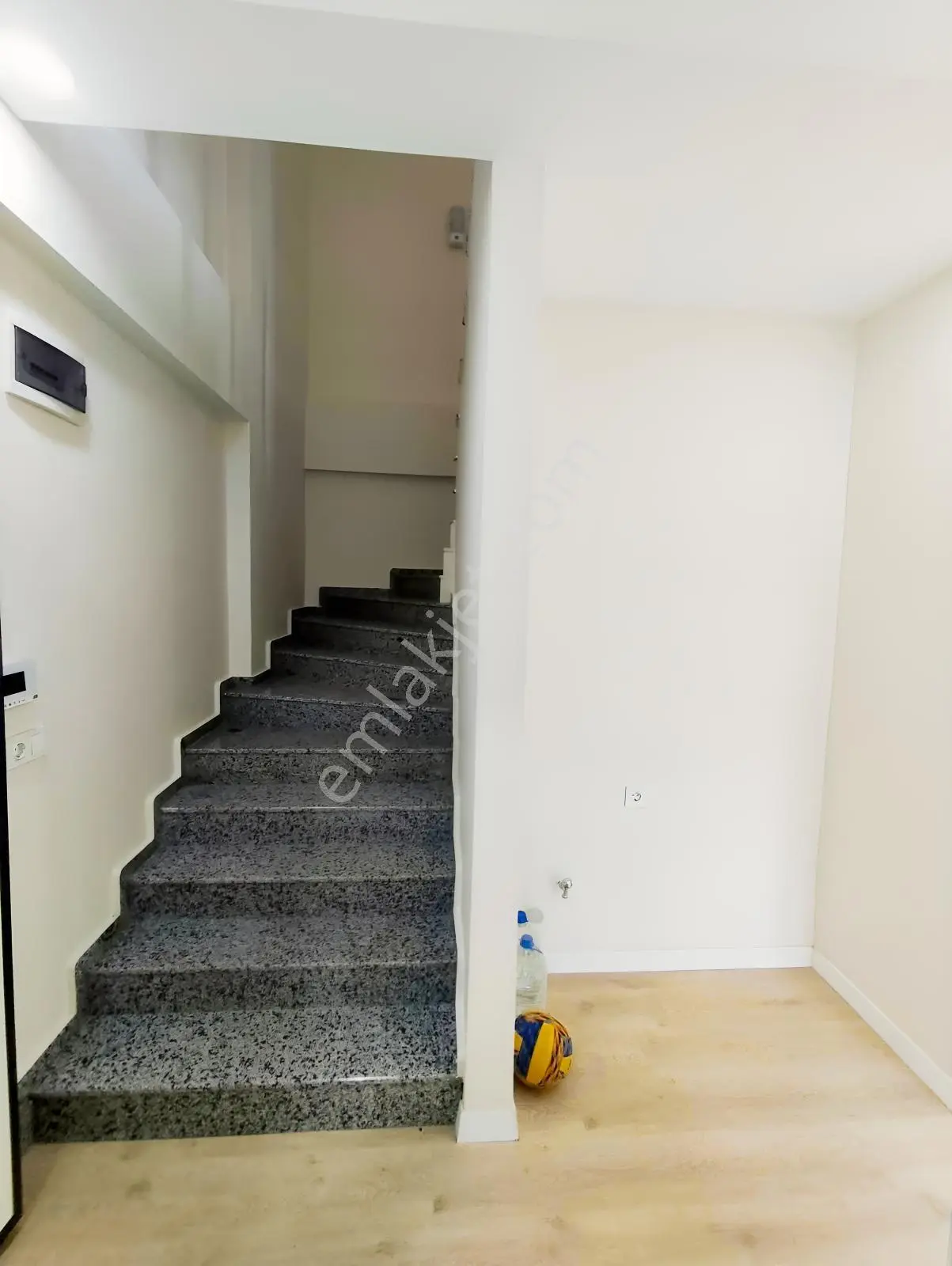 Çiftlikköy'de Doğa Manzaralı, Teraslı 3+1 Satılık Dubleks Daire — fotoğraf 15