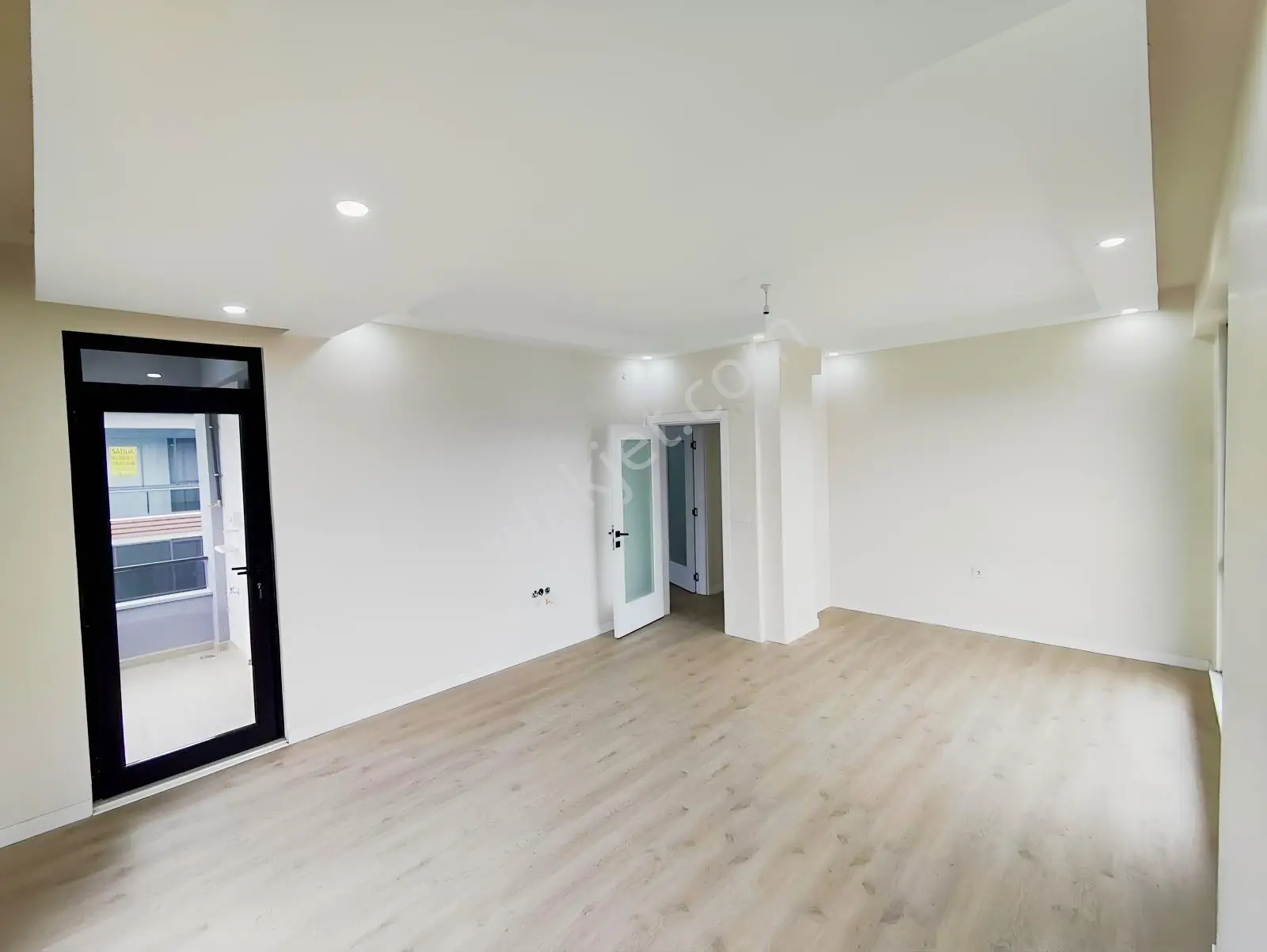 Çiftlikköy'de Doğa Manzaralı, Teraslı 3+1 Satılık Dubleks Daire — fotoğraf 30