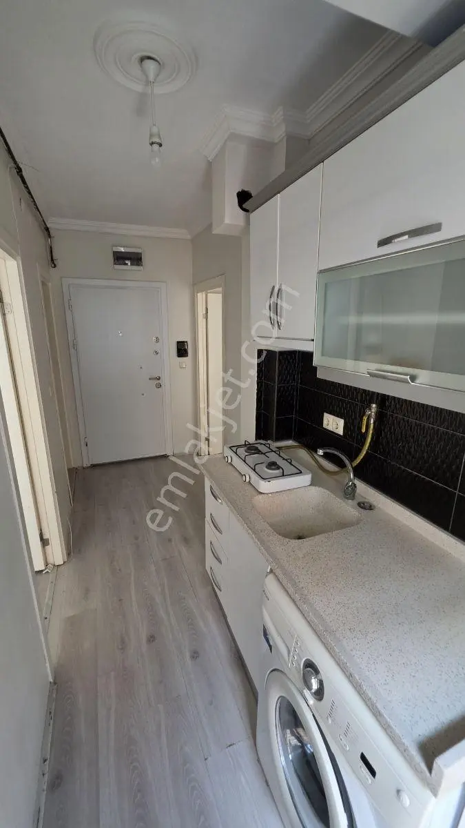 Yenıbaglar Mah Merkezı Konum Satılık Arakat Asansrlu 1+1 Esyalı — fotoğraf 18