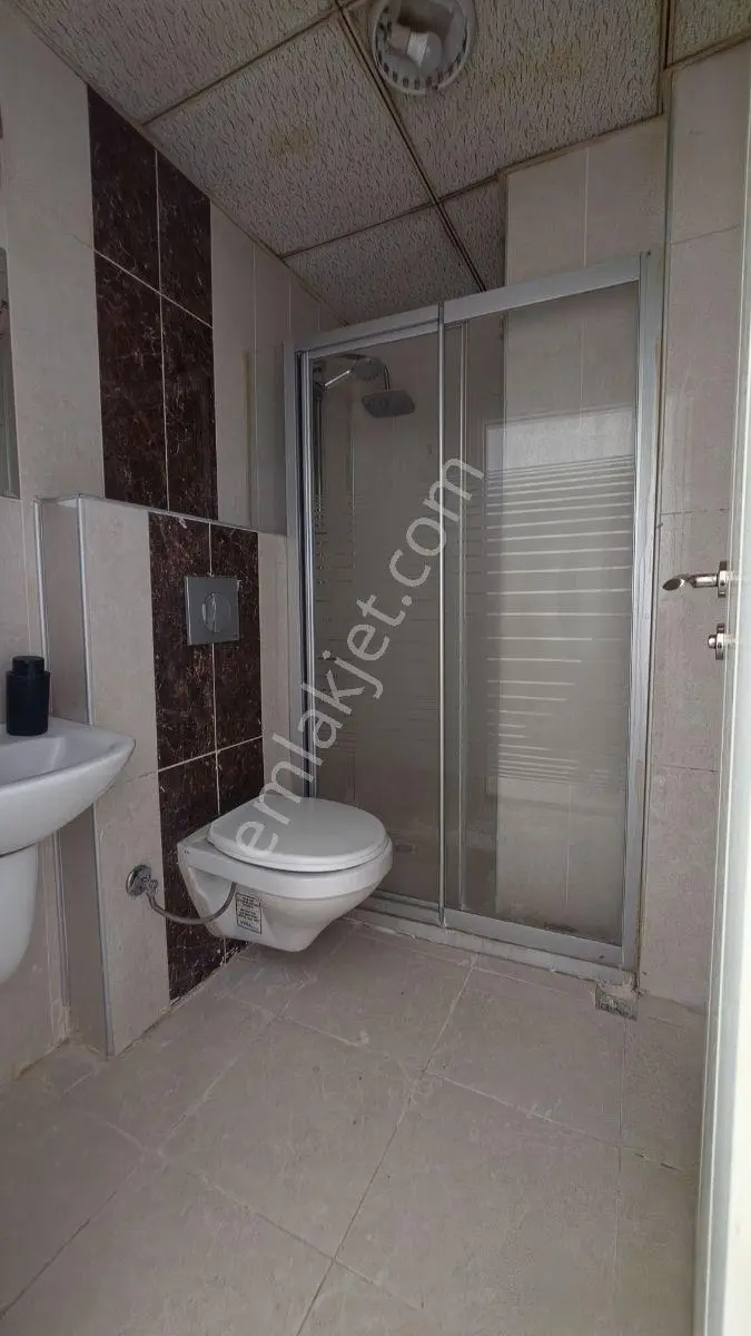 Yenıbaglar Mah Merkezı Konum Satılık Arakat Asansrlu 1+1 Esyalı — fotoğraf 23