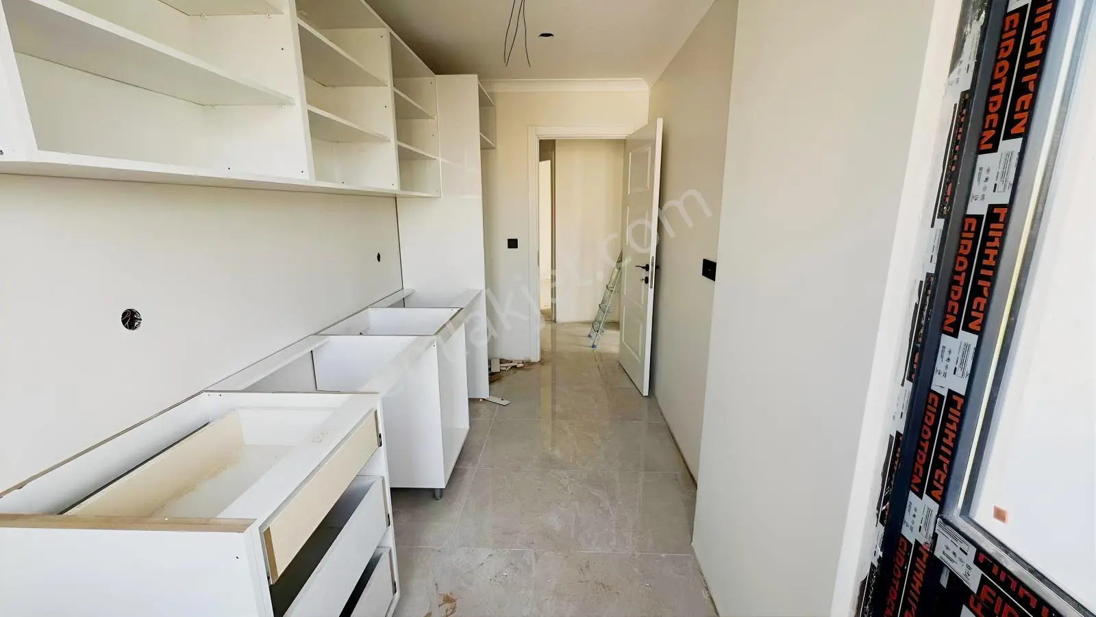 Merkezi Konumda Krediye Uygun Ara Kat 2+1 Satılık Daire — fotoğraf 12