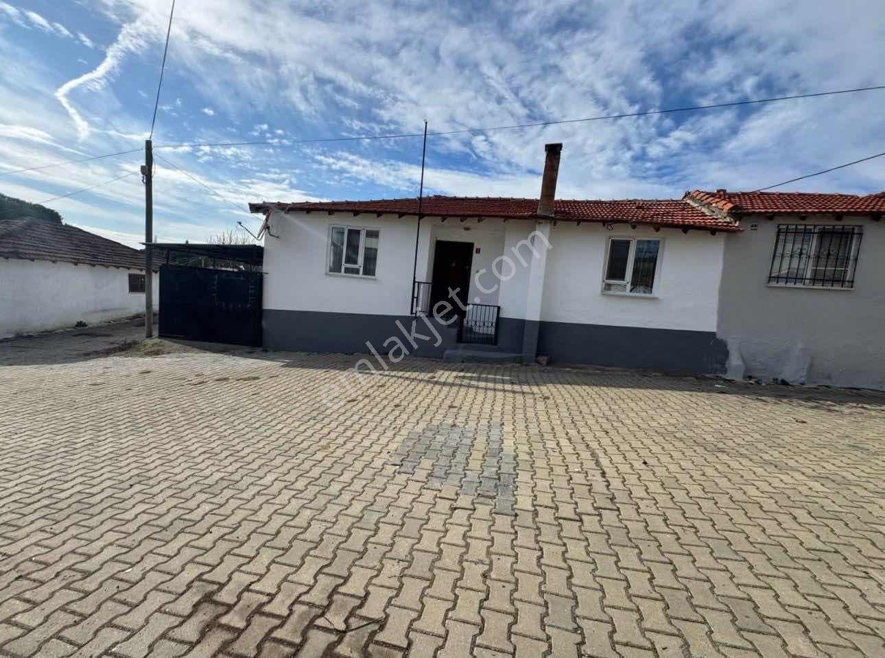 Akçay Coşgun Emlaktan Köy İçinde Şirin Köy Evi — fotoğraf 5