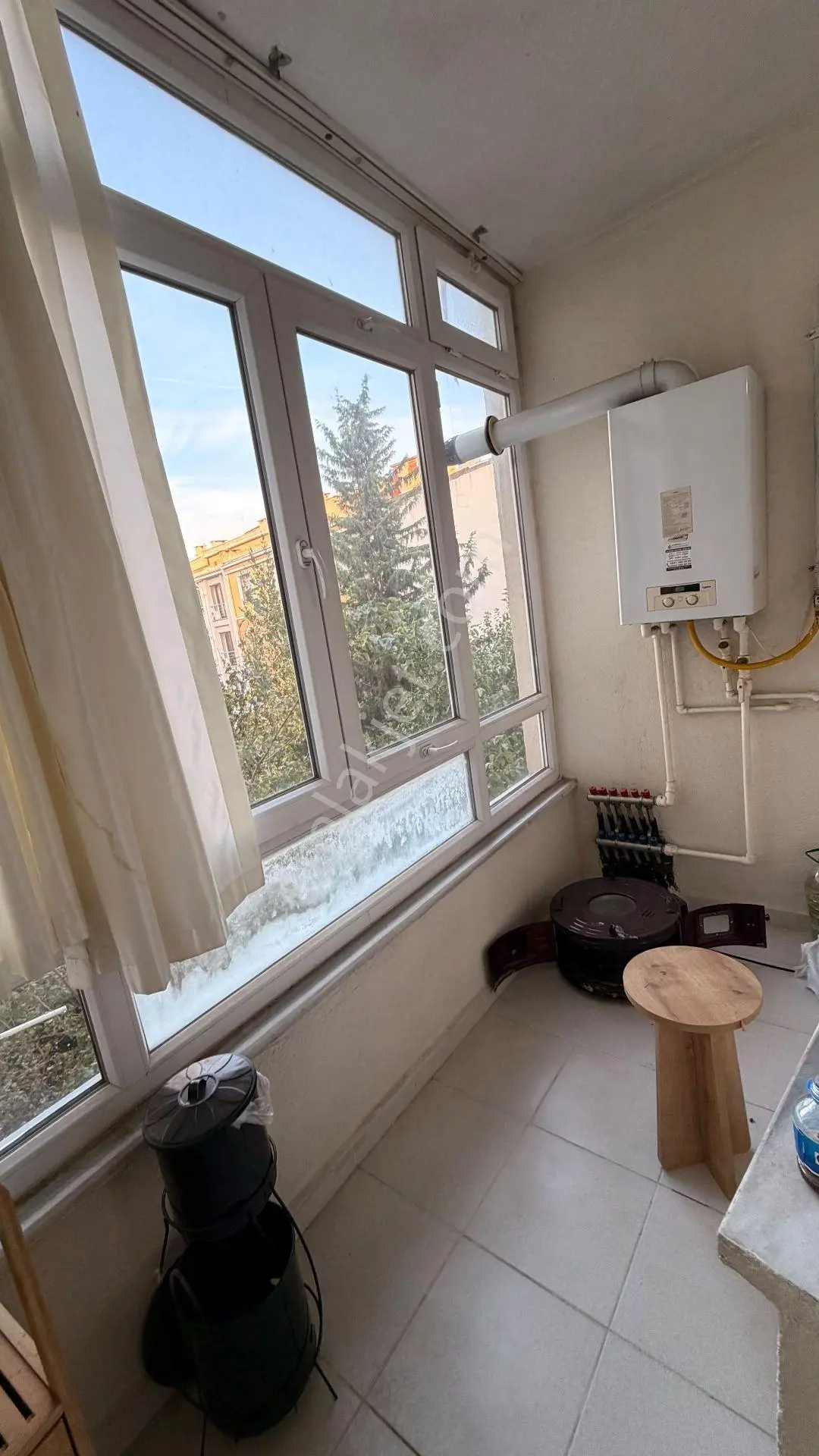 B&u Gayrimenkulden Karakaşta Şehrin Merkezinde Satılık 2+1 Daire — fotoğraf 10
