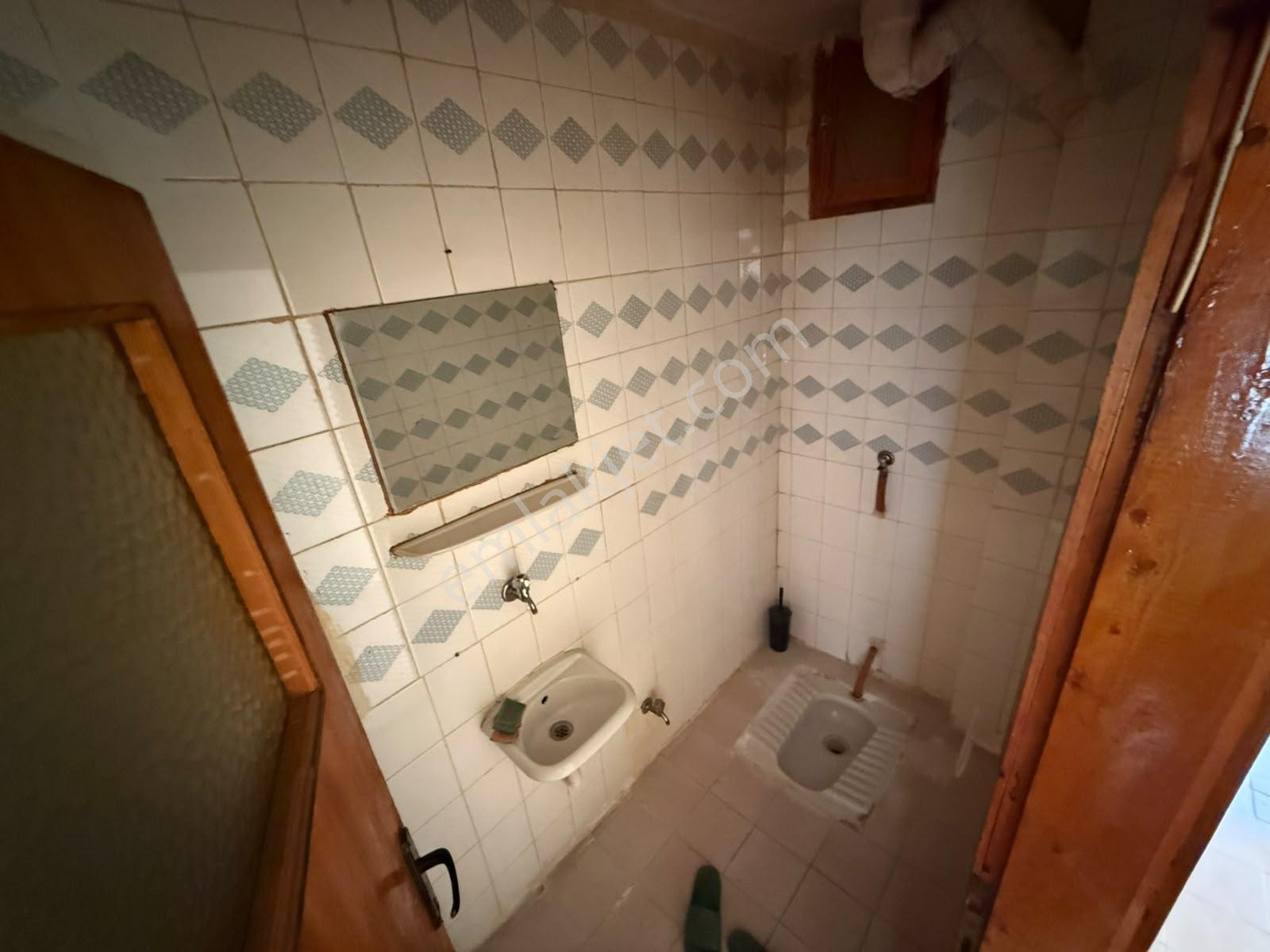 Es-as'tan Ertuğrul Gazi'de Site Çerisinde Bulvar Cep Ferah 3+1 — fotoğraf 22