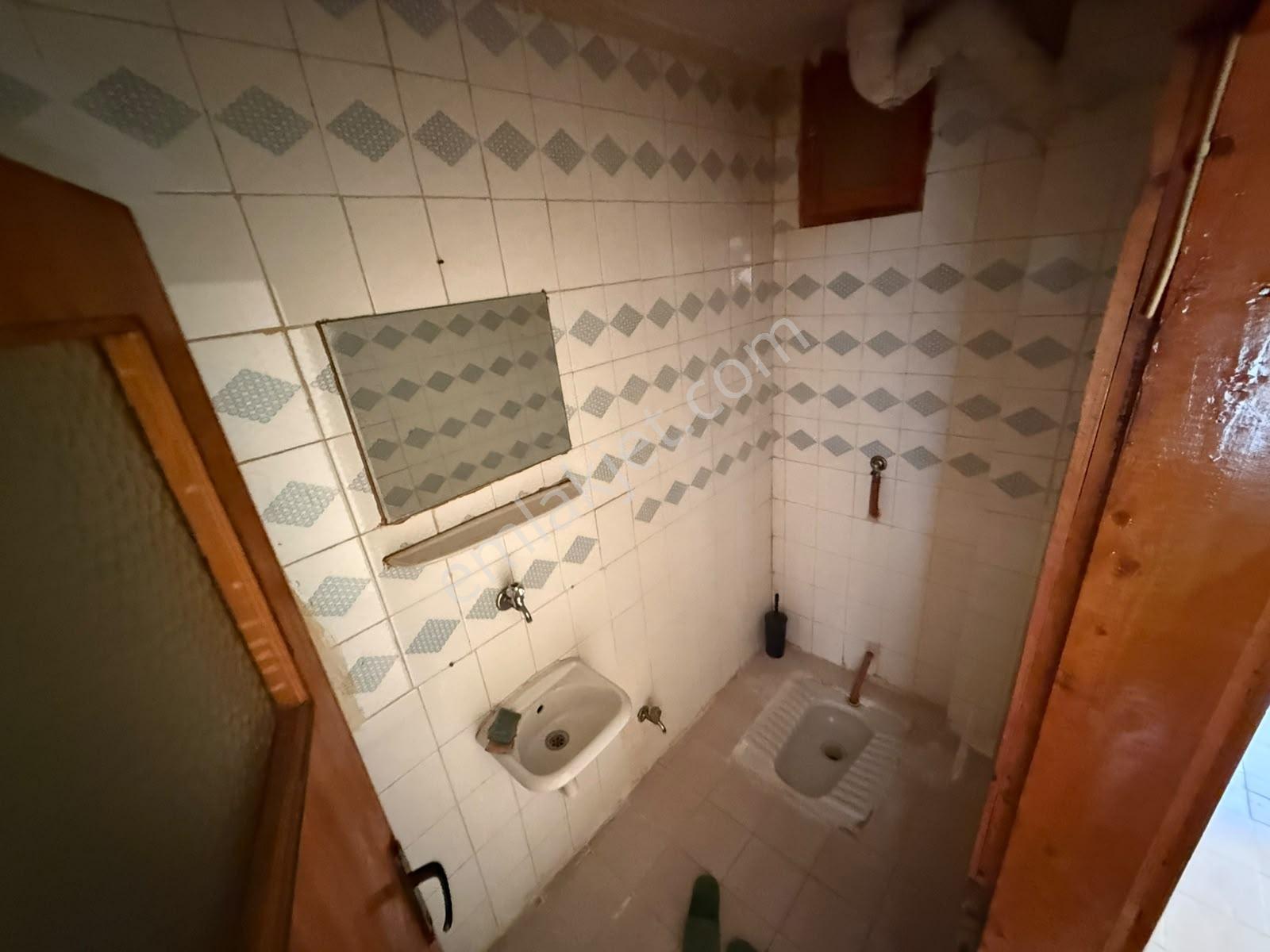 Es-as'tan Ertuğrul Gazi'de Site Çerisinde Bulvar Cep Ferah 3+1 — fotoğraf 23