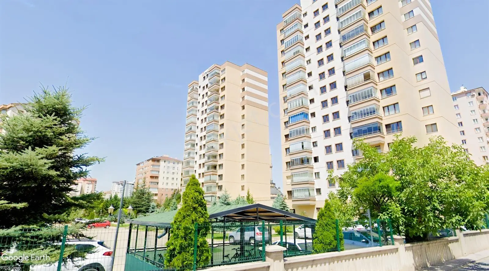 Yıldırım Beyazıt Mahallesi Muhteşem Konumlu Satılık Daire — fotoğraf 3