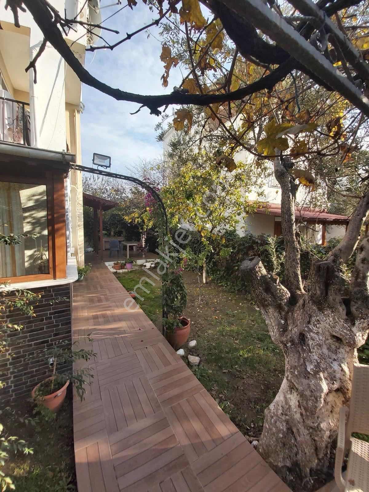 Akçay Coşgun Emlak'tan Kızılkeçilide Tripleks Villa — fotoğraf 22