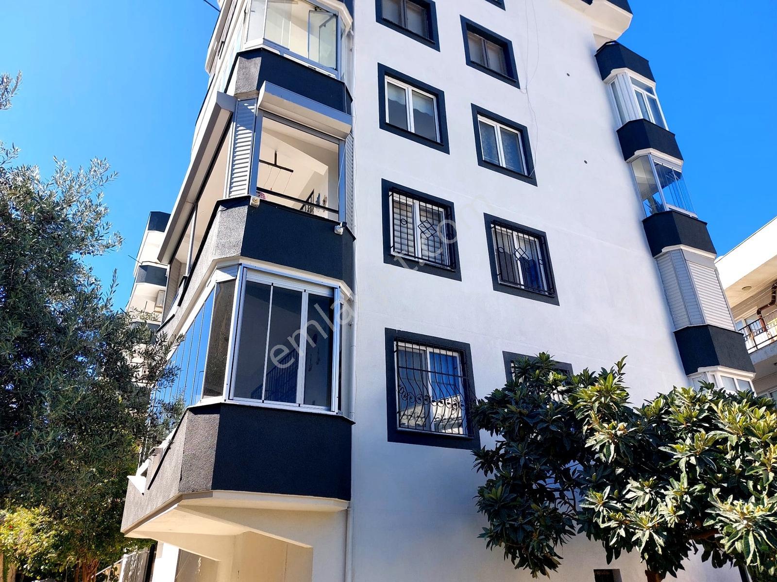 Kusadasi Merkez Hacifeyzullah Mah 3+1 Satilik Daire 5.500.000 Tl