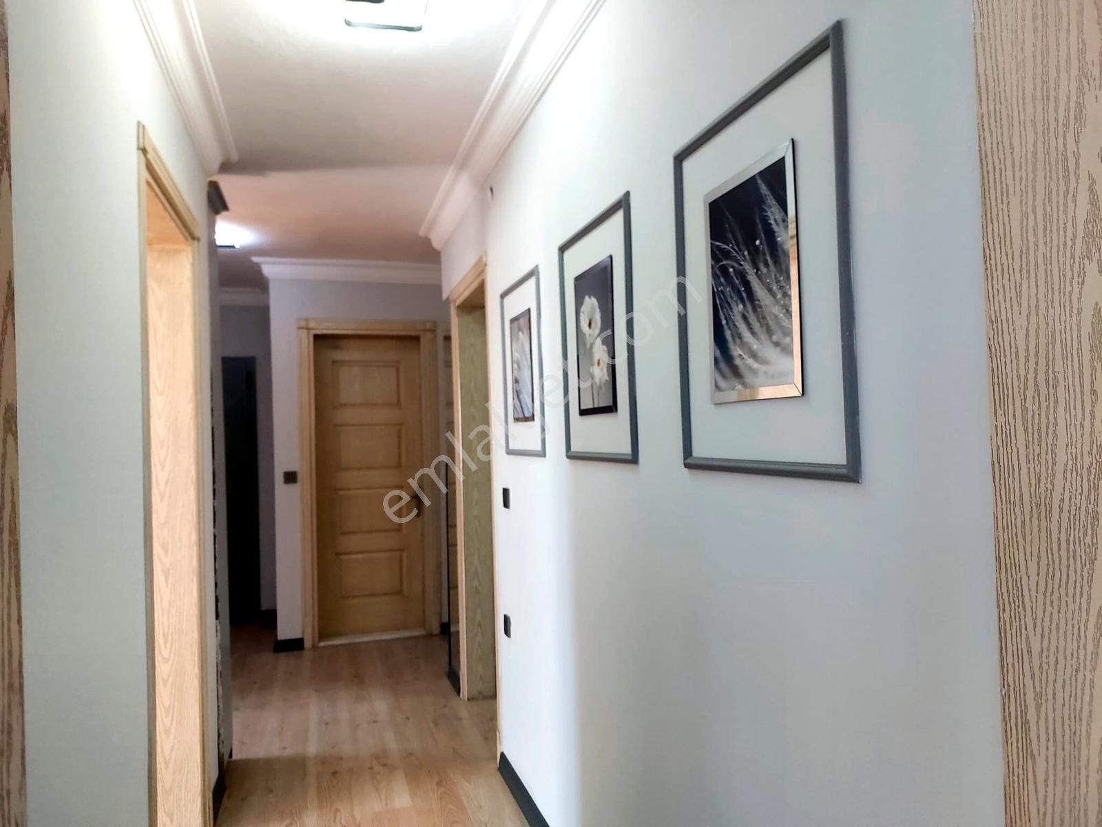 Kusadasi Merkez Hacifeyzullah Mah 3+1 Satilik Daire 5.500.000 Tl — fotoğraf 12