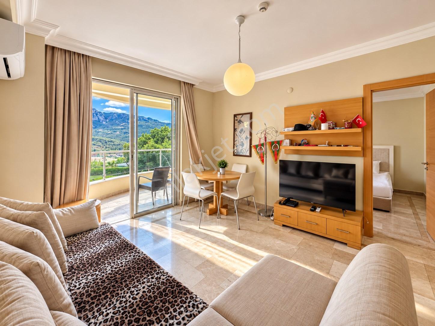 Alanya Gold Cıty Hotel’de Full Aktiviteli Komplekste 2+1 Satılık Daire — fotoğraf 3