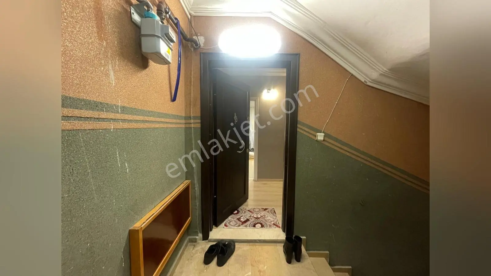 Eyüp Yeşilpınarda Metroya Beş Dakika Mesfade 2+1 Stılık Daire — fotoğraf 3