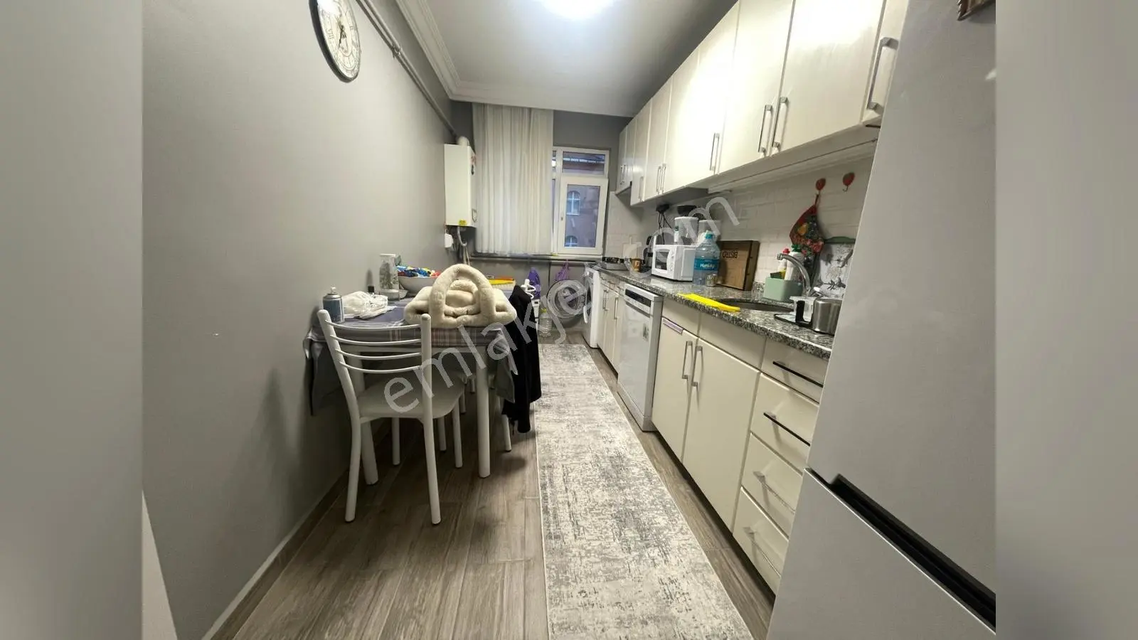 Eyüp Yeşilpınarda Metroya Beş Dakika Mesfade 2+1 Stılık Daire — fotoğraf 37