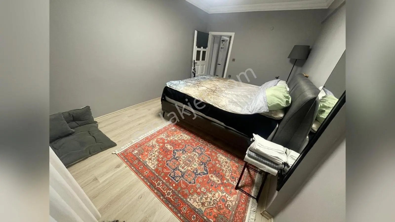 Eyüp Yeşilpınarda Metroya Beş Dakika Mesfade 2+1 Stılık Daire — fotoğraf 45