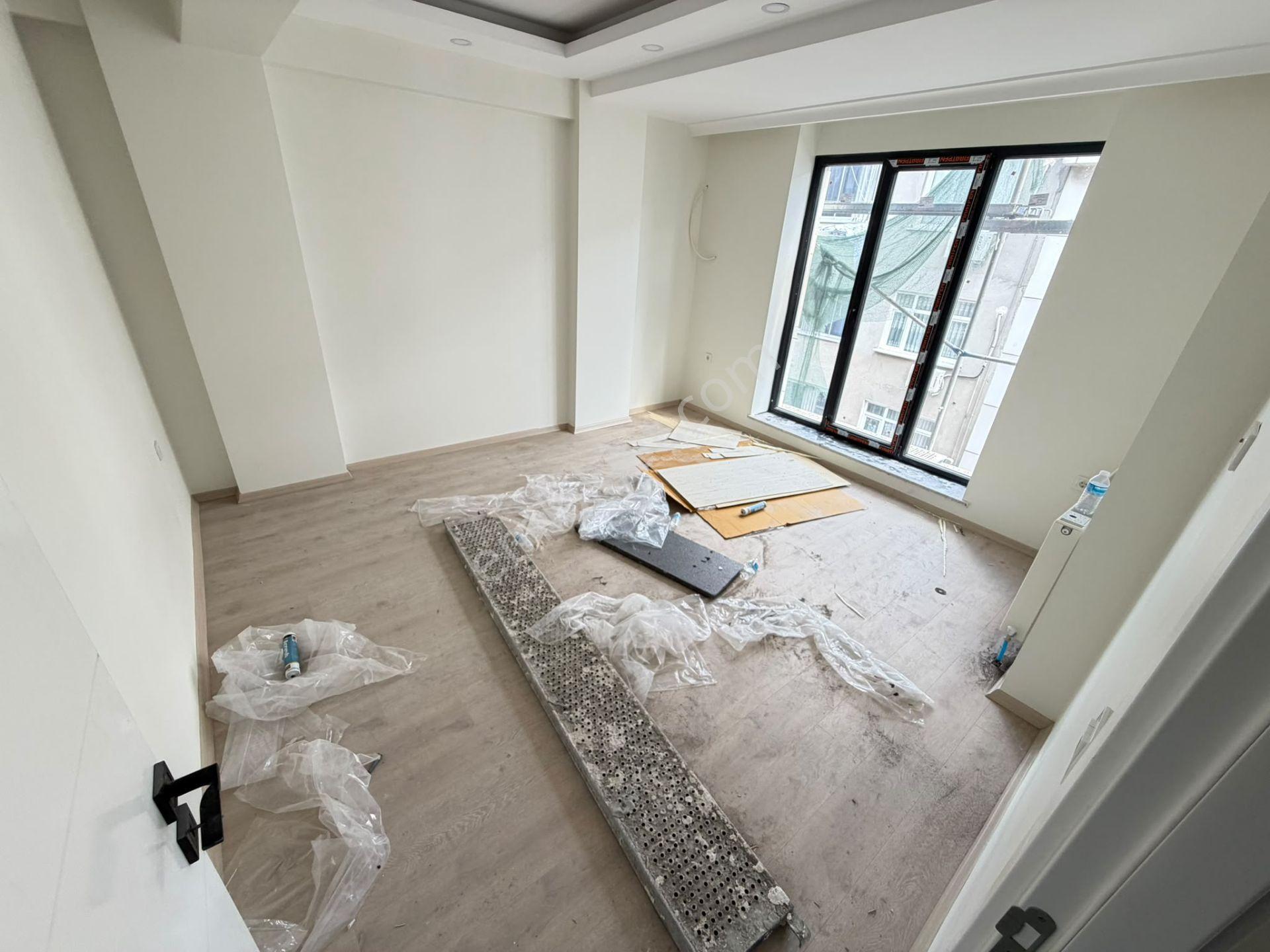 Pusula İnş'tan 50.yıl Mah 2+1 80m2 Satılık Sıfır Ara Kat