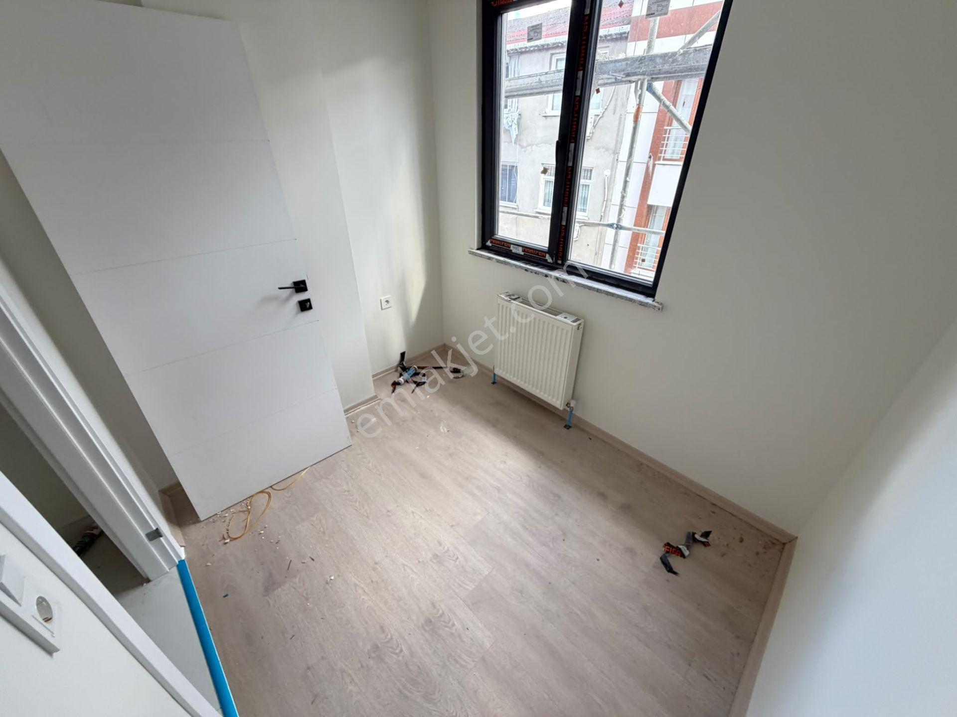 Pusula İnş'tan 50.yıl Mah 2+1 80m2 Satılık Sıfır Ara Kat — fotoğraf 9