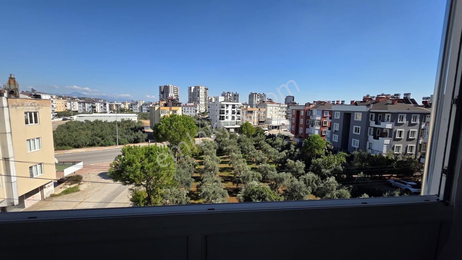 Kepez Aktoprakta Kapalı Balkonlu Zeytinlik Manzaralı 3+1 Daire — fotoğraf 8