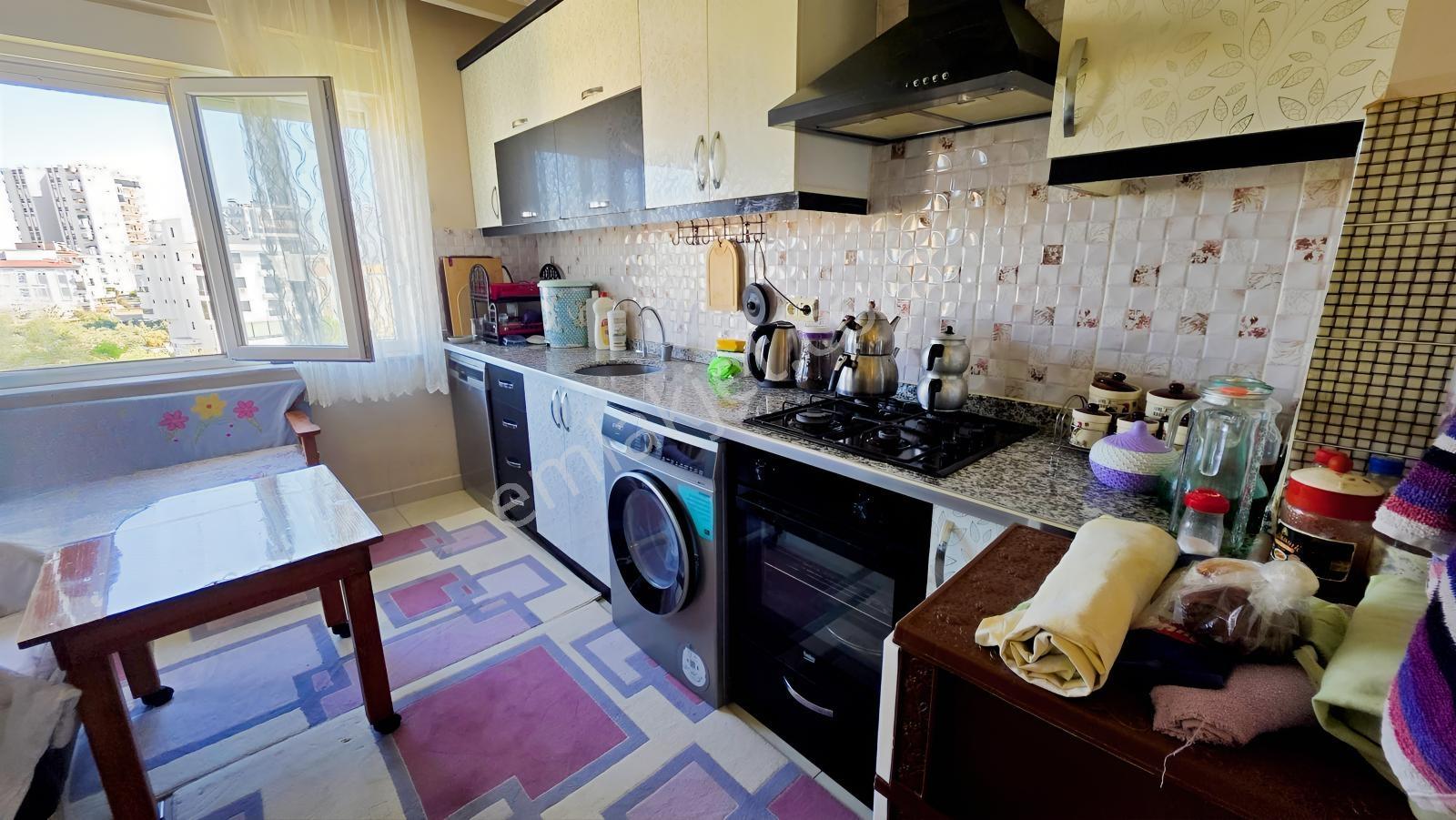 Kepez Aktoprakta Kapalı Balkonlu Zeytinlik Manzaralı 3+1 Daire — fotoğraf 10