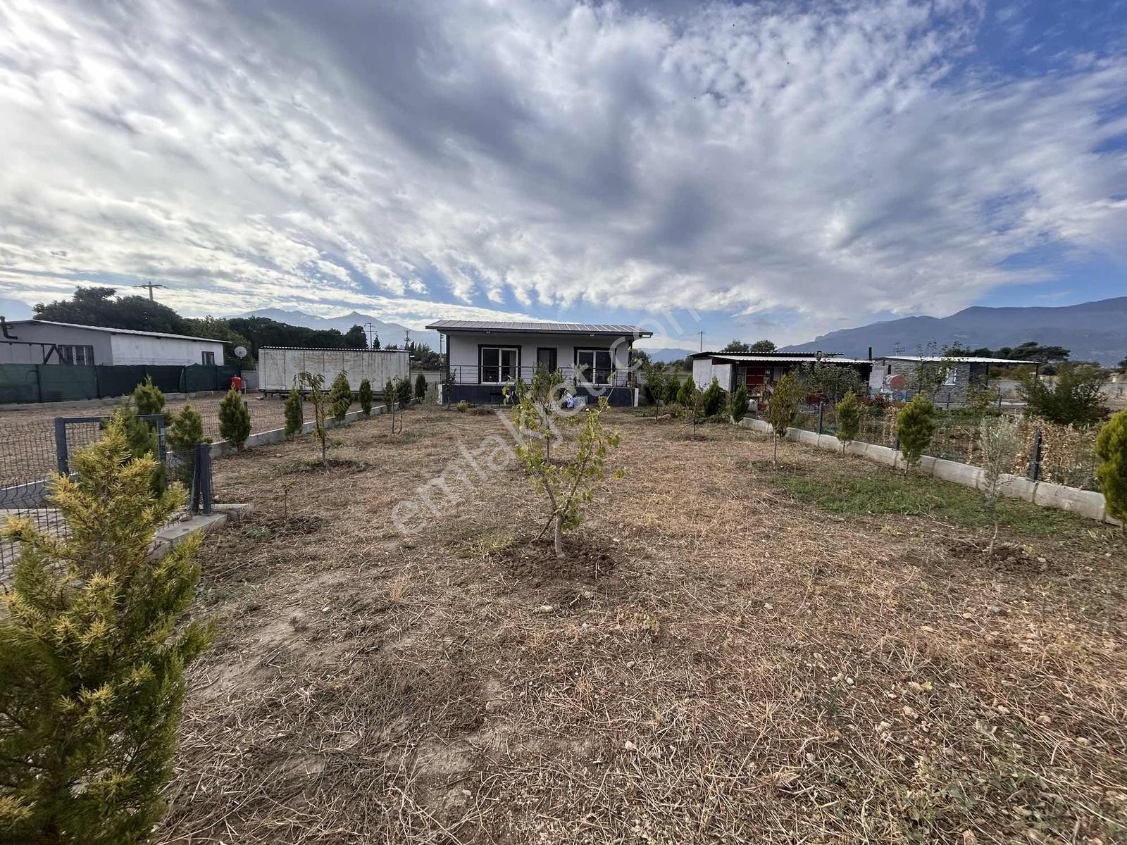 Kemalpaşa Örnekköy'De İçerisinde Evi Olan Satılık Paylı Mülkiyet