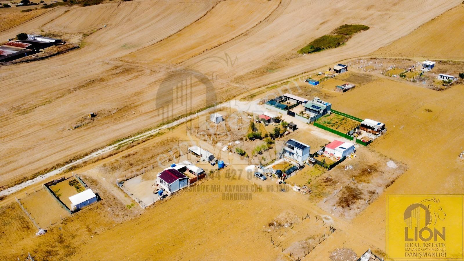 Lıon Emlak'tan Kayacık'ta Yola Yakın Fırsat Arsa — fotoğraf 5