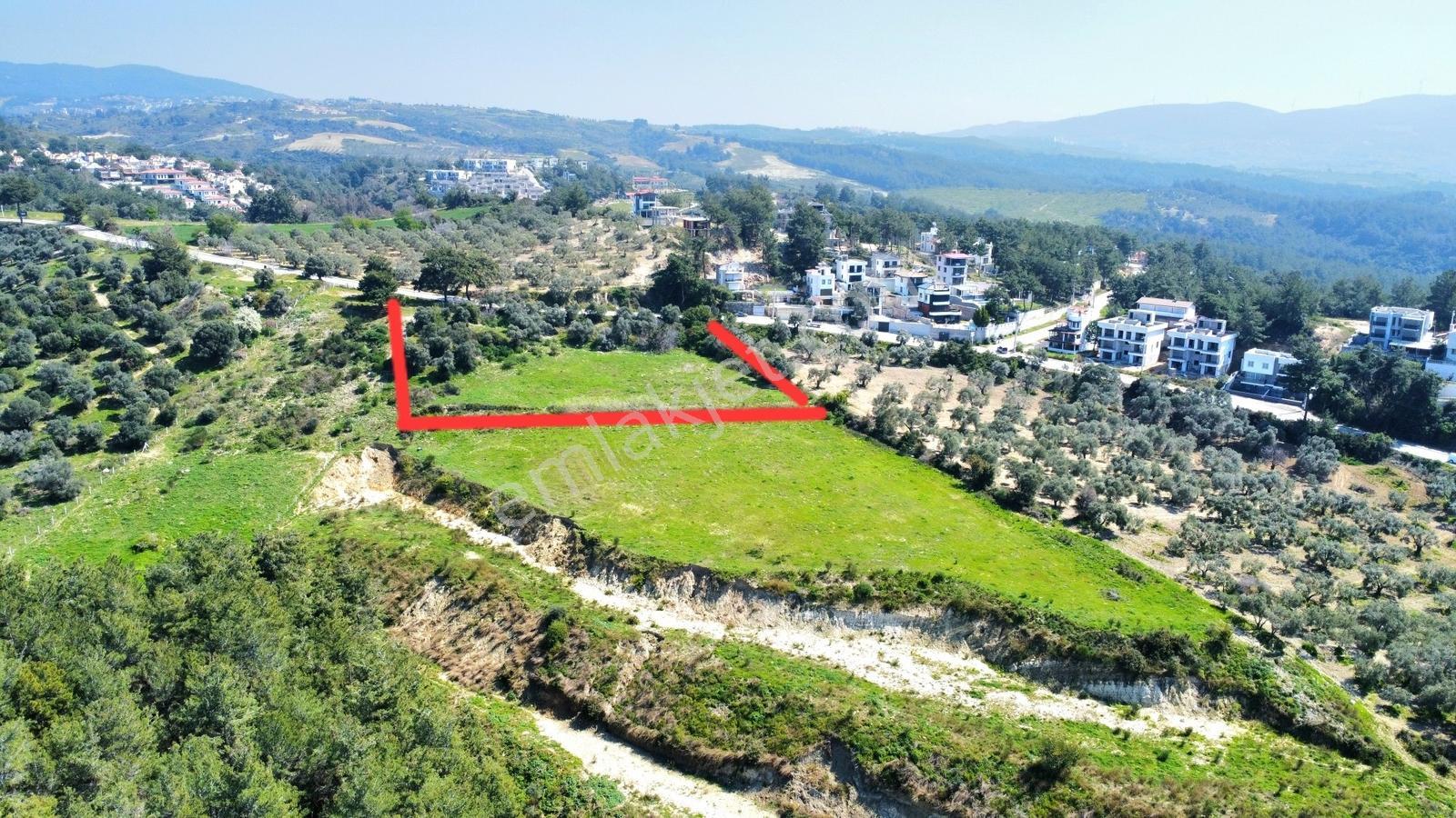 Kuşadasının En Popüler Bölgesinde Yatırıma Uygun Manzaralı Arazi — fotoğraf 2