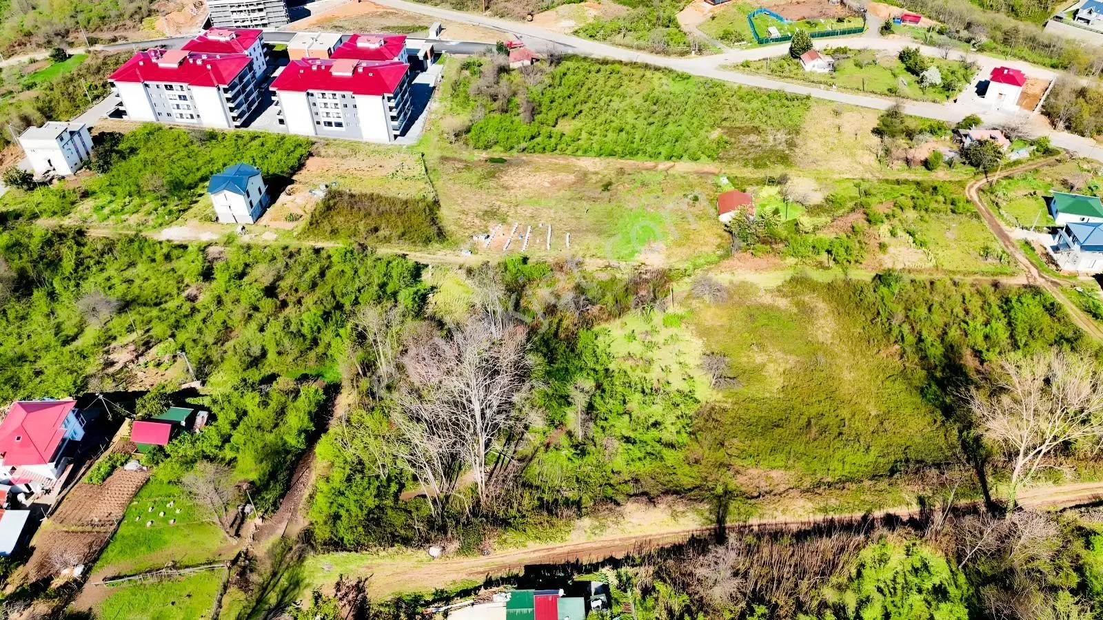 Mabel'Den Adacık Deniz Manzaralı Köşe Başı Arsa