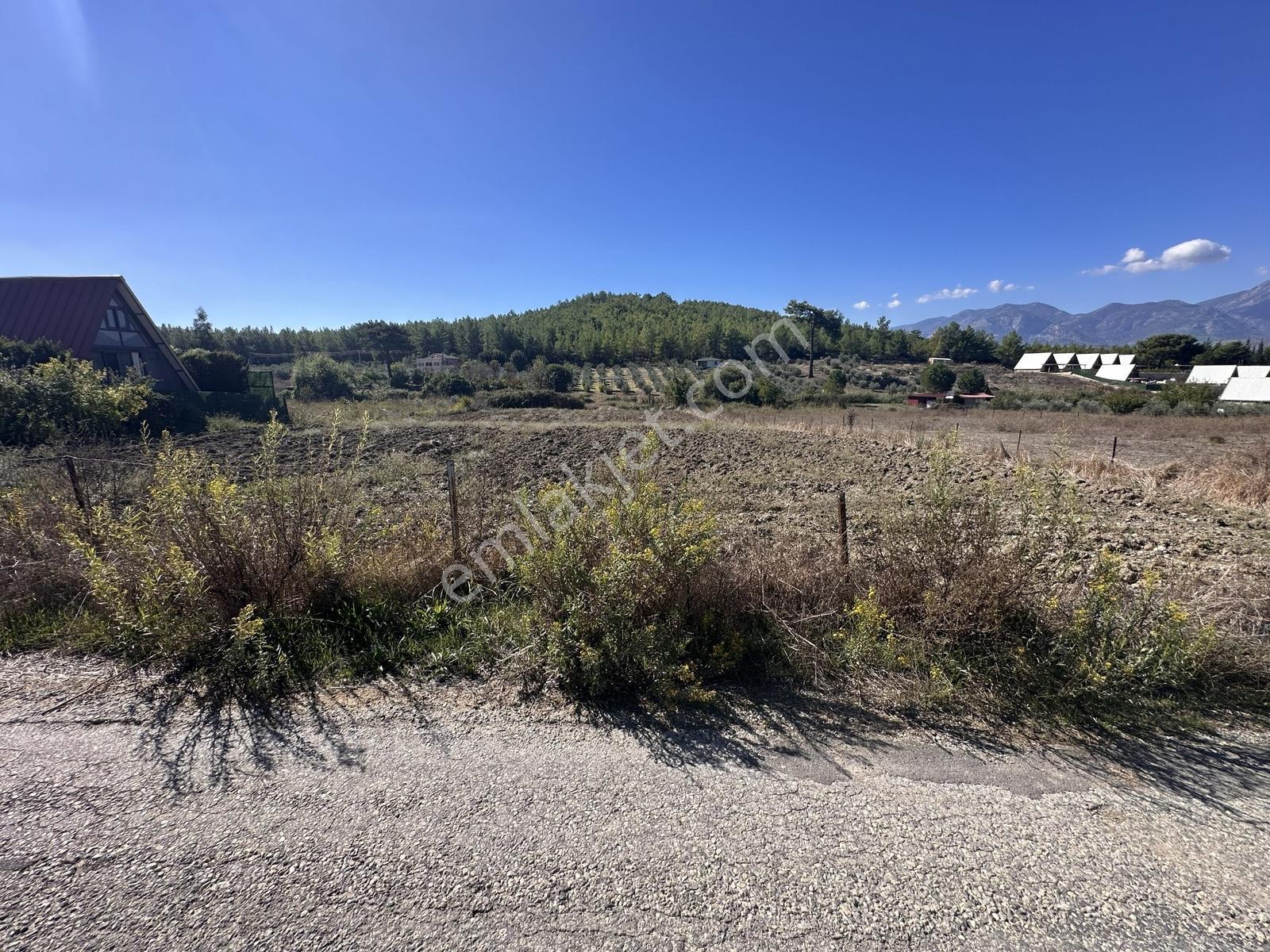 Seydikemer Kayadibi'nde, Müstakil Tapulu - Satılık 3362 M² Arazi — fotoğraf 5