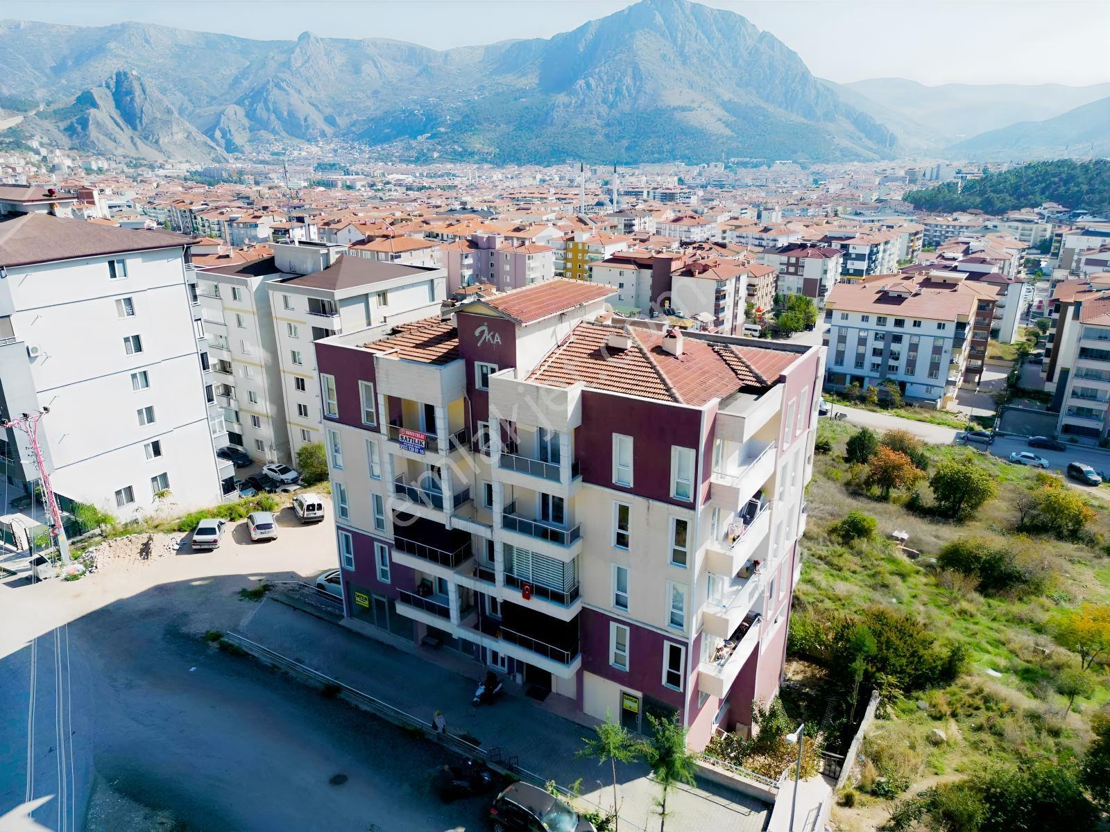 Markadan Şeyhcuide Takasa Açık Manzaralı Satılık 3+1 — fotoğraf 3