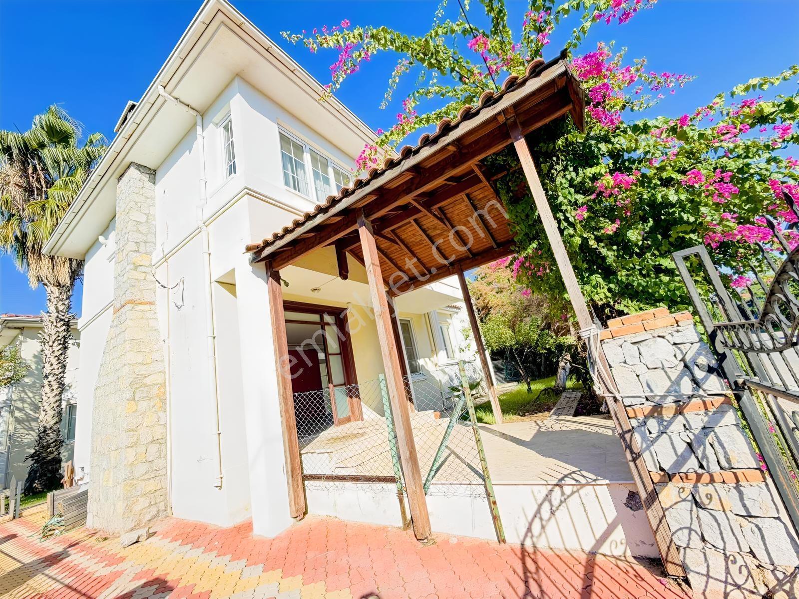 Fethiye Akarcada 679 M2 Arsa İçinde Satılık 3 Bağımsız Villa — fotoğraf 2