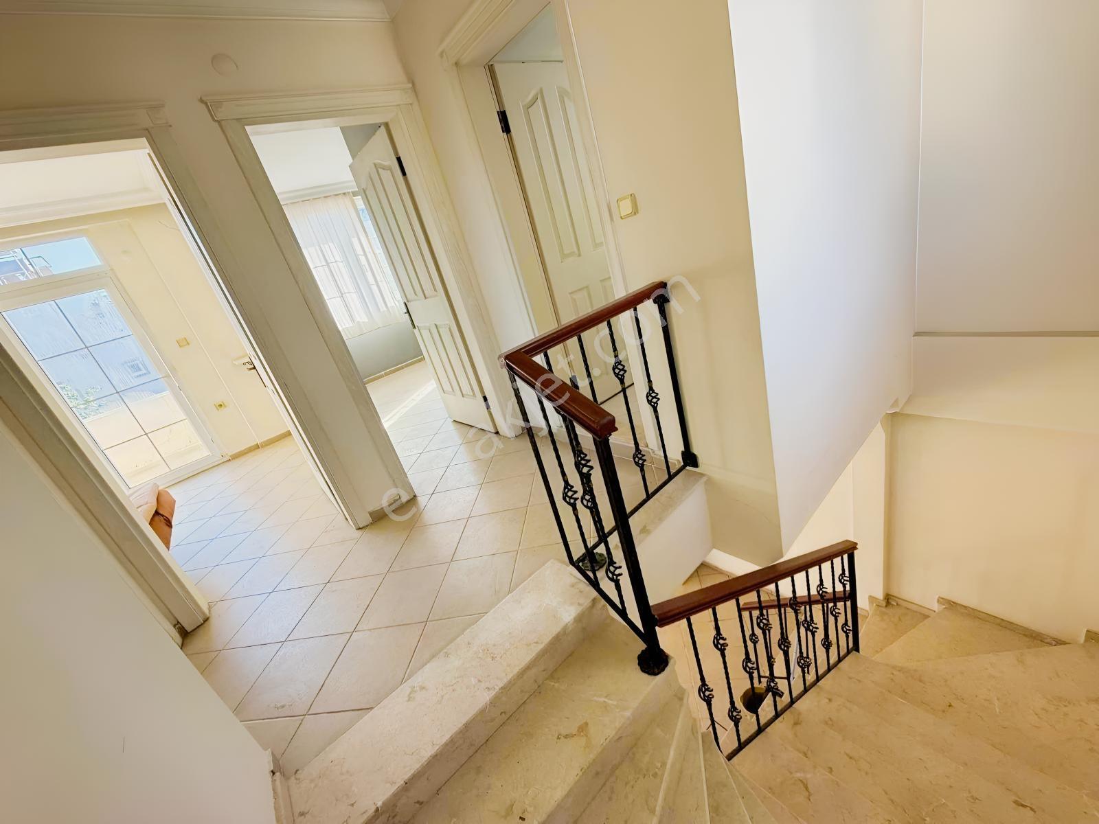 Fethiye Akarcada 679 M2 Arsa İçinde Satılık 3 Bağımsız Villa — fotoğraf 8
